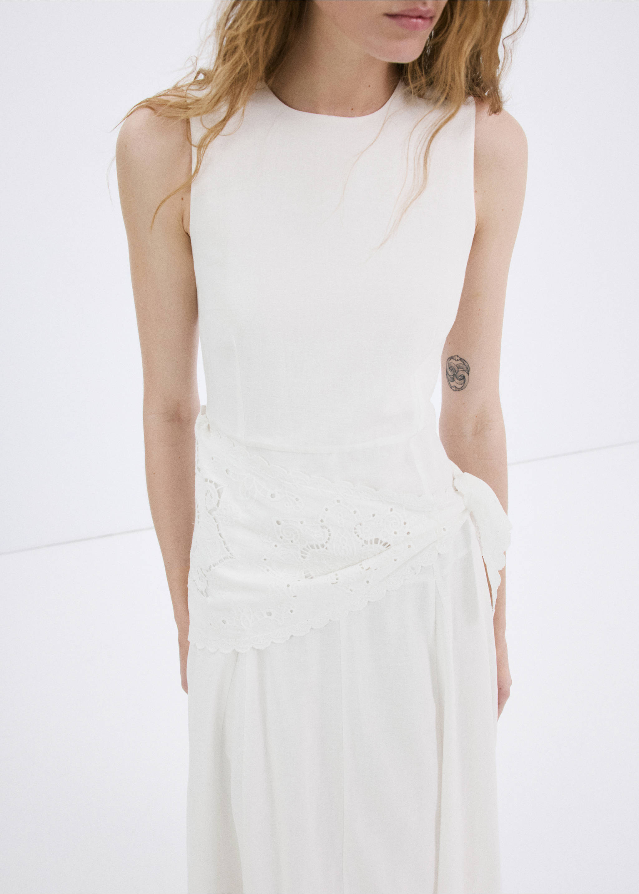 Handkerchief A-line dress - Details of the article 6, Ecru. Ref: 27007158-00.