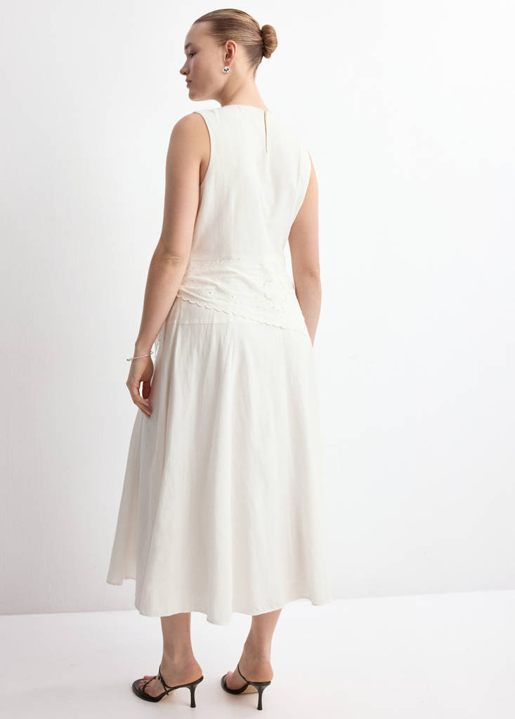 Handkerchief A-line dress — Ecru
