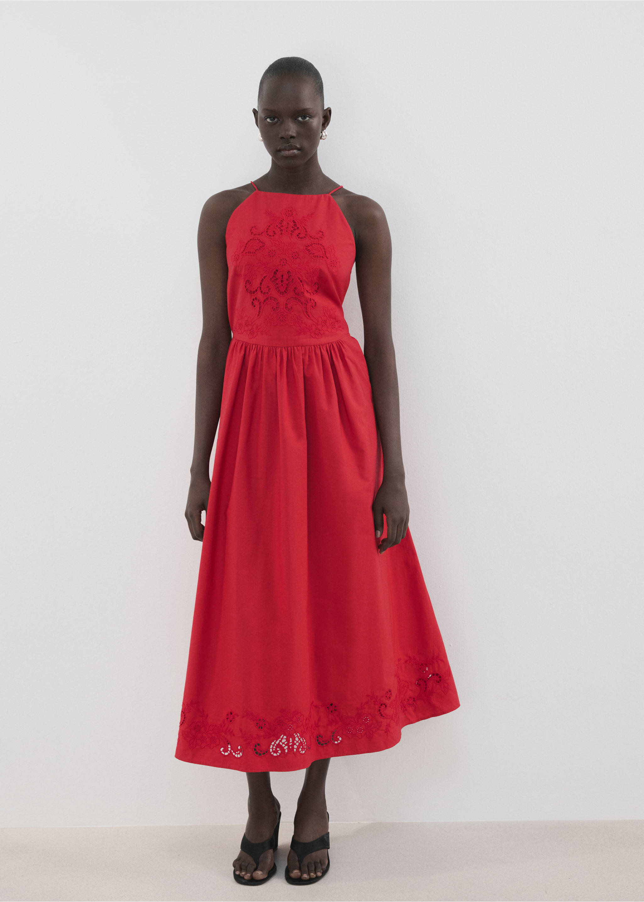 Cotton dress with openwork embroidery - General plane, Red. Ref: 27007159-00.