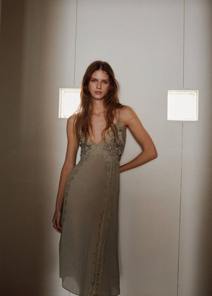 Embroidered detail dress