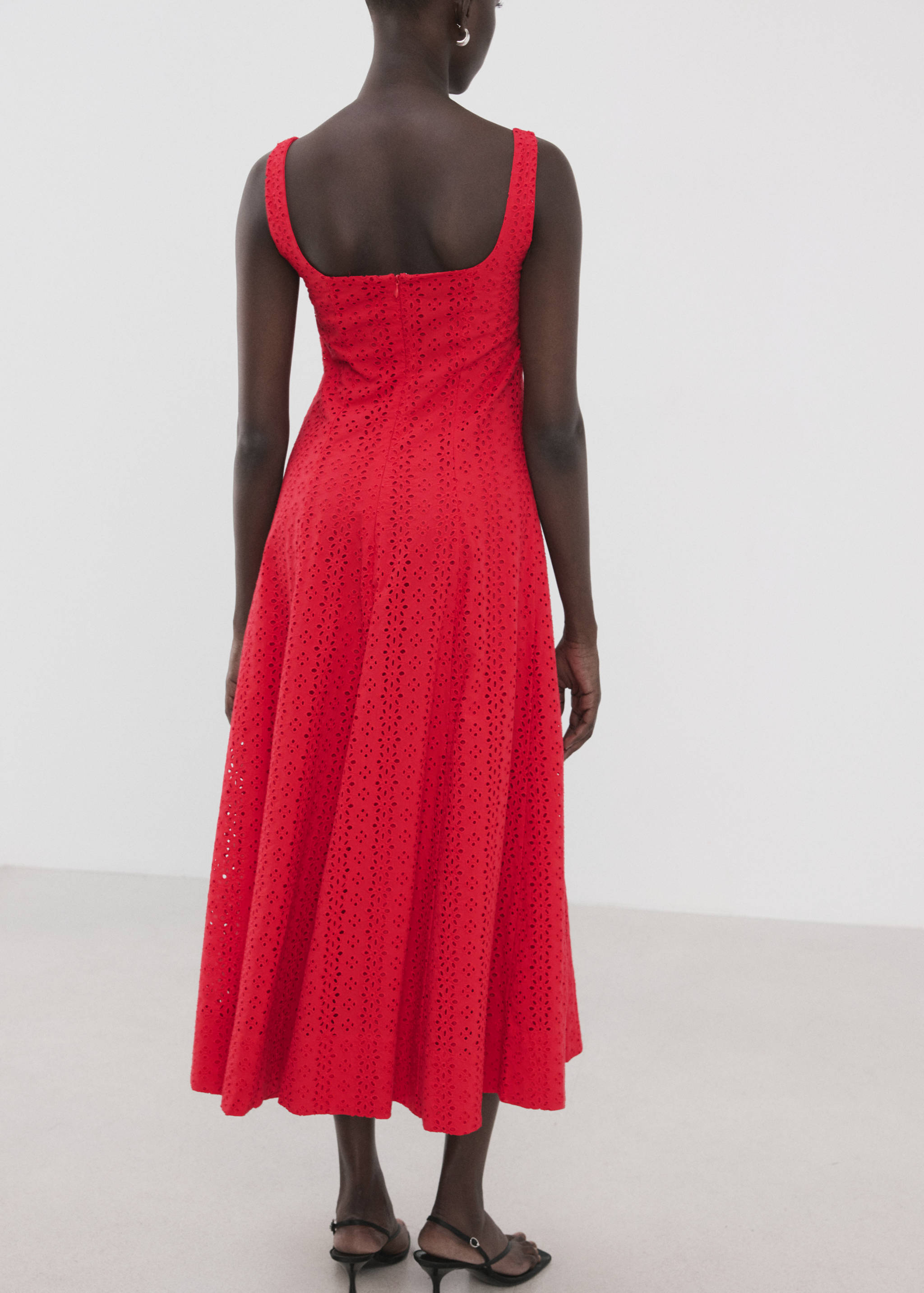 Embroidered cutwork A-line dress - Reverse of the article