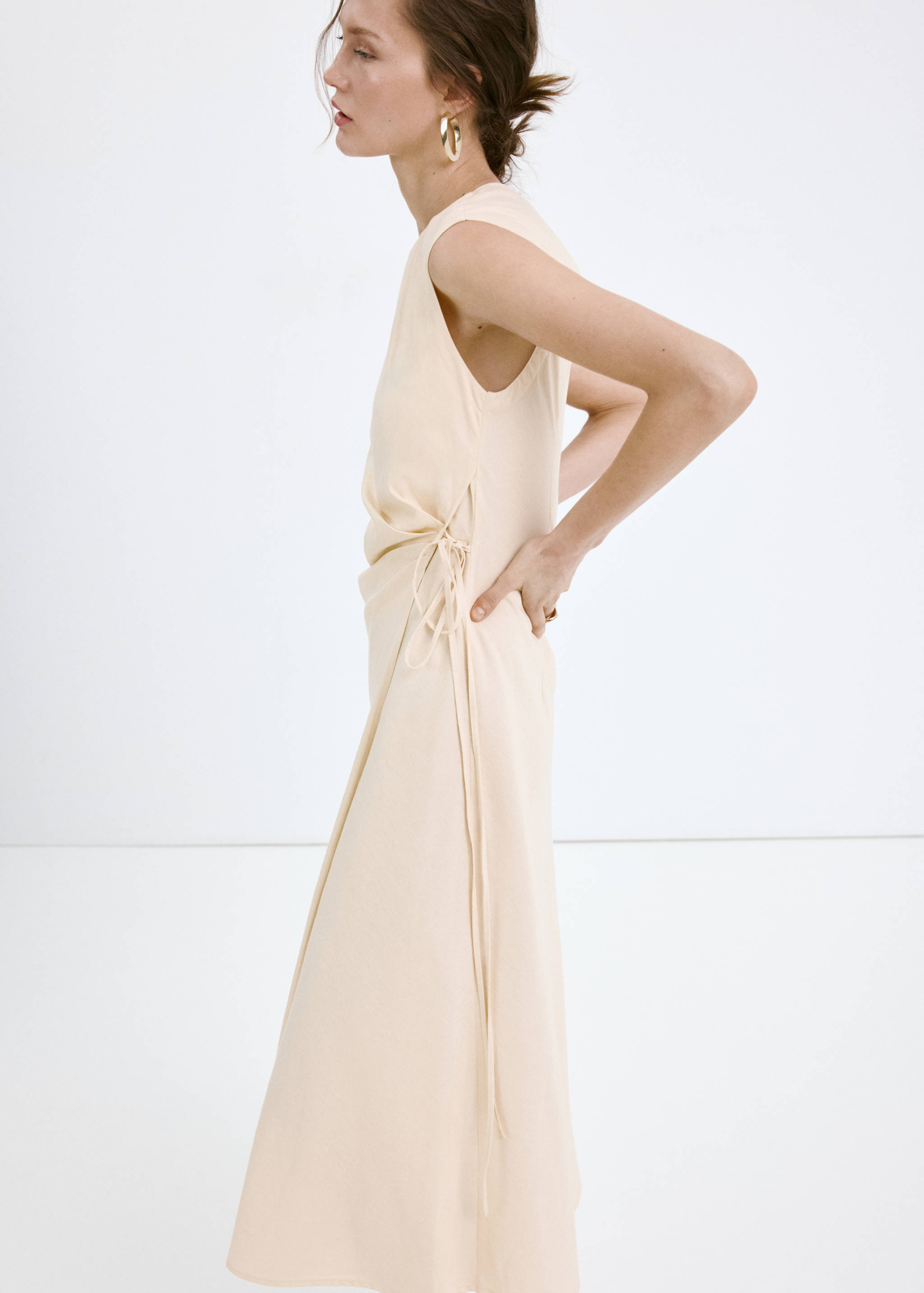 Vestit midi creuat nus - Detall de l'article 2