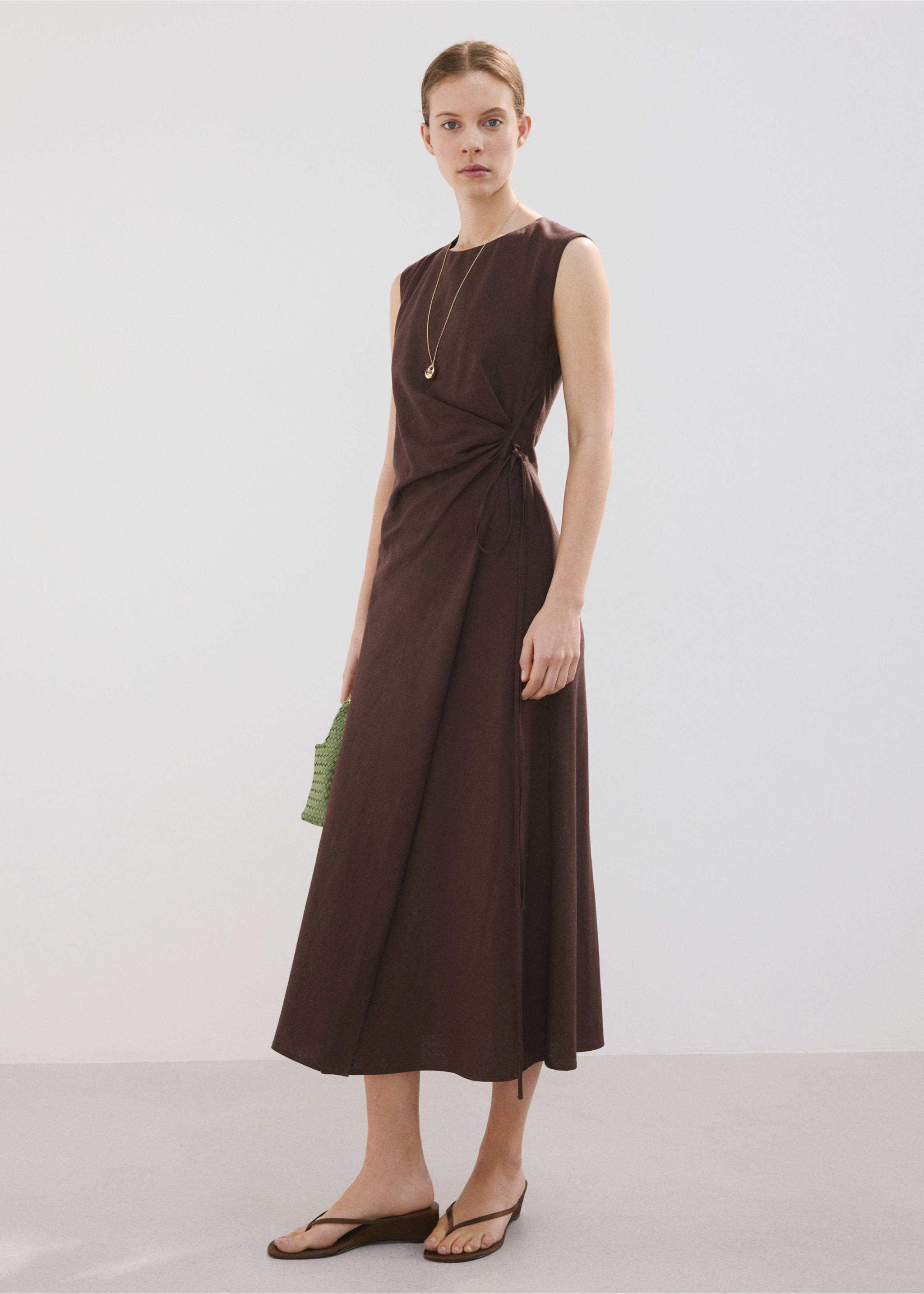 Wrap midi-dress with knot - General plane, Chocolate. Ref: 27007171-00.