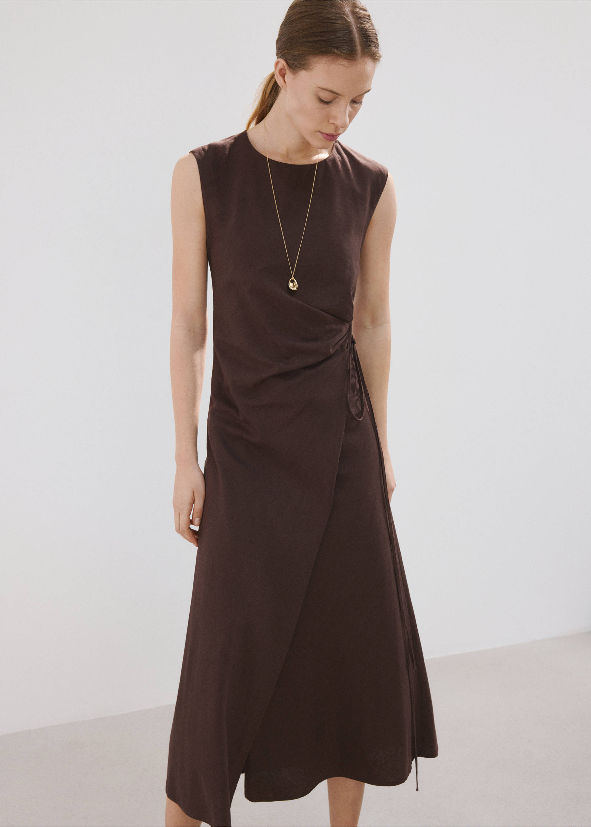 Wrap midi-dress with knot - Medium plane, Chocolate. Ref: 27007171-00.