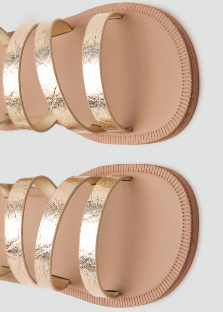 Metallic straps sandals — Gold