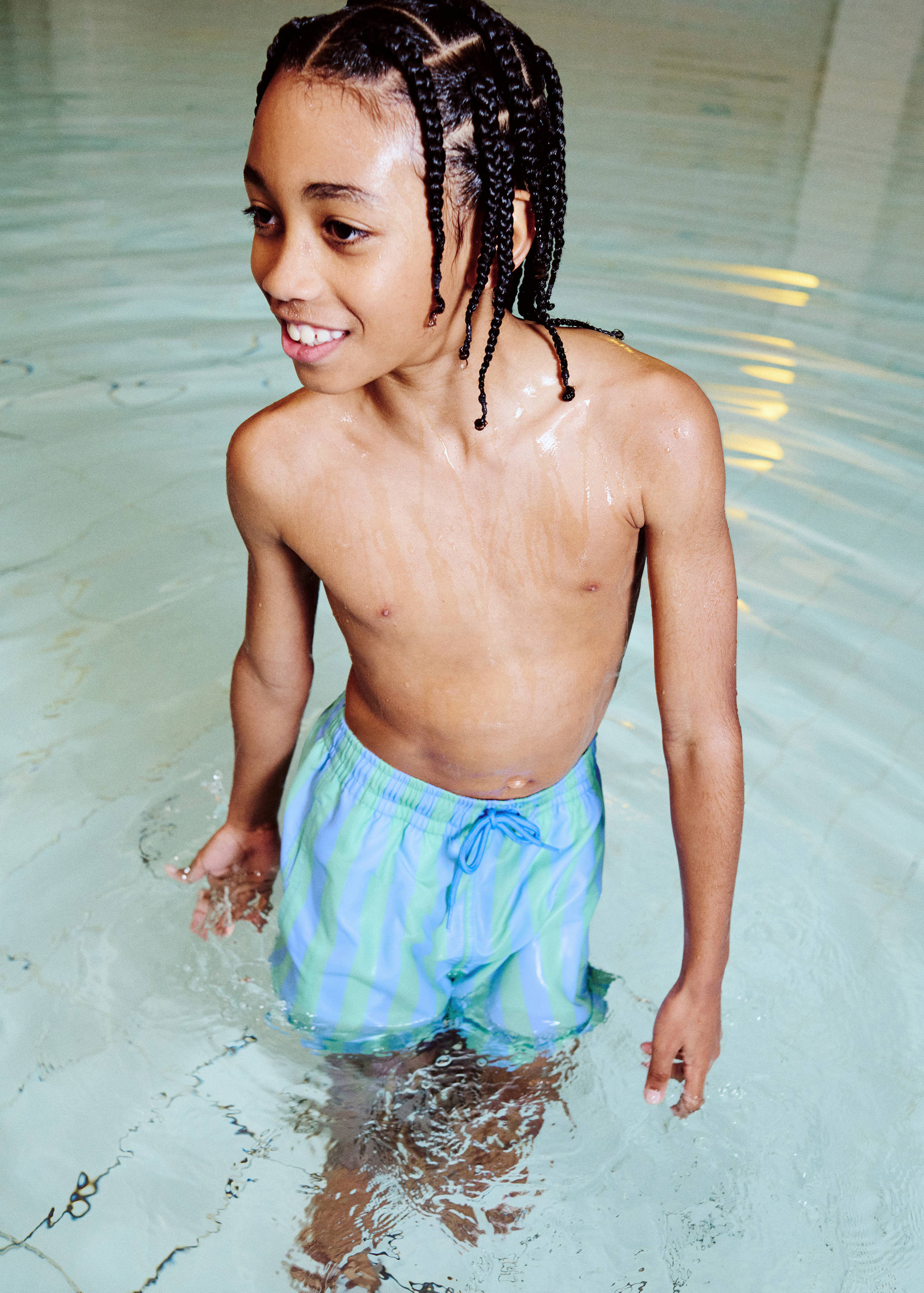 Striped swimsuit - Details of the article 5