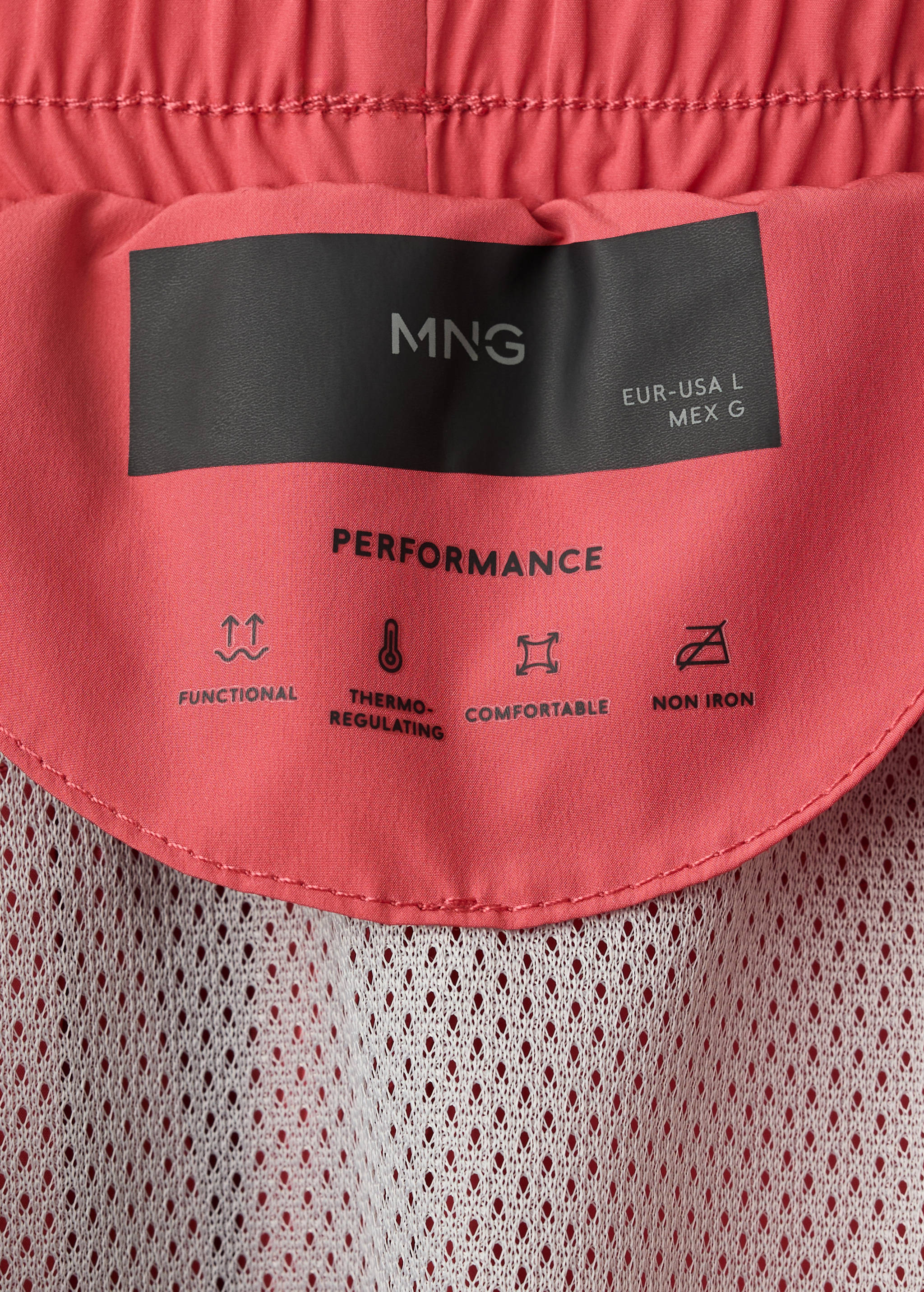 Swimsuit with zip pockets - Details of the article 0