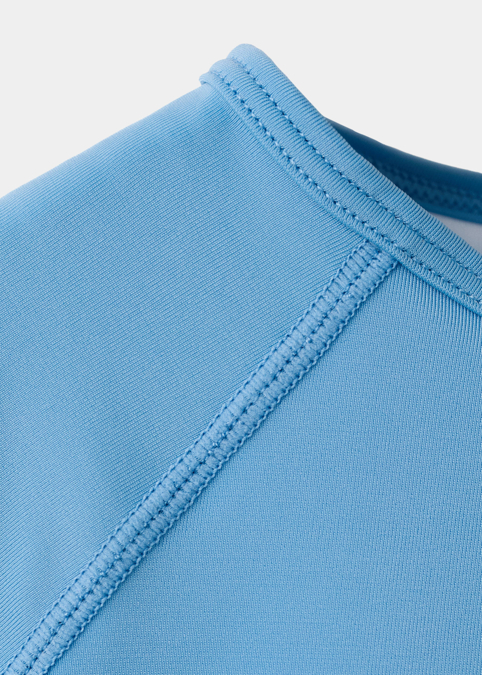 Neoprene-effect T-shirt - Details of the article 8
