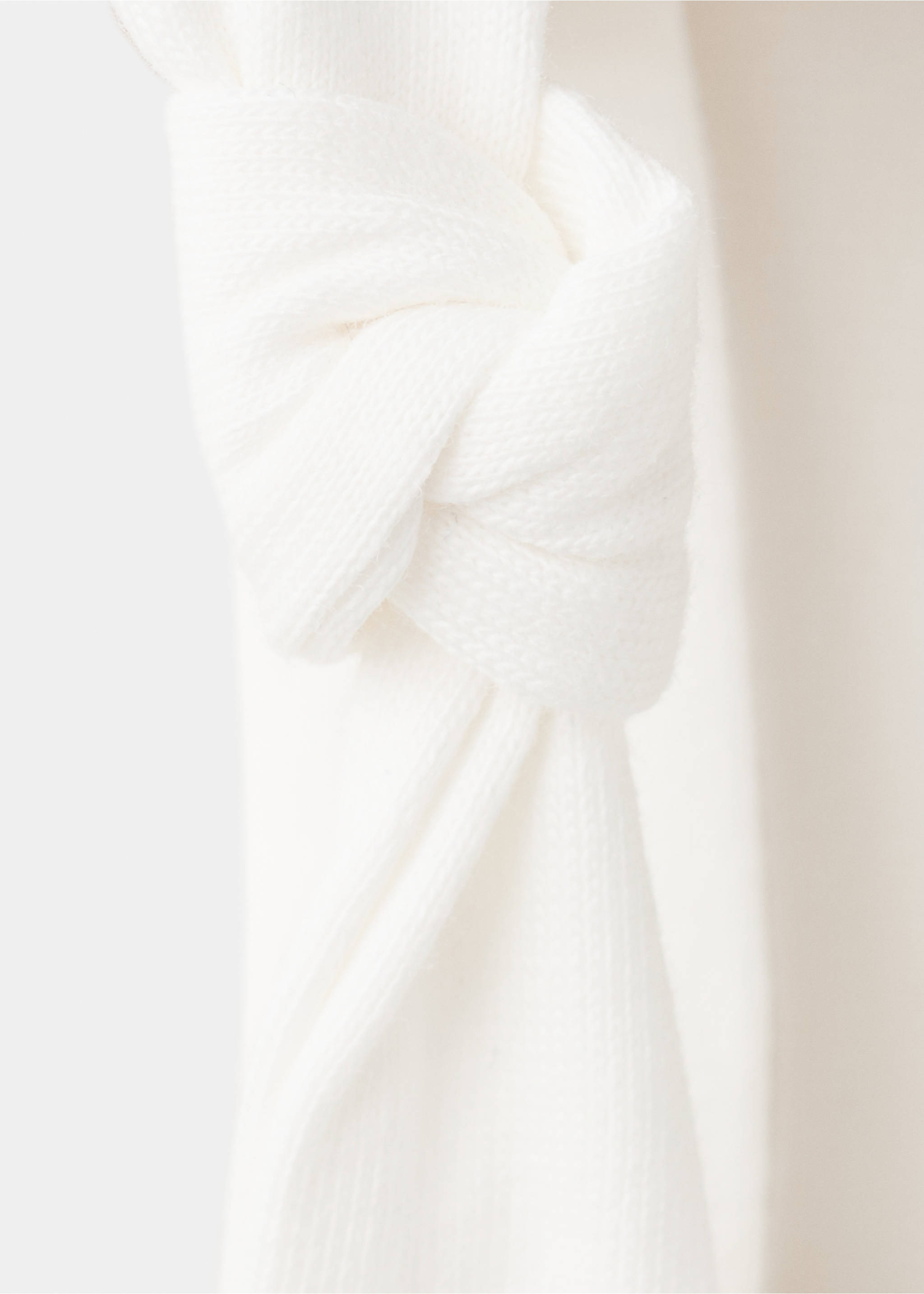 Off-the-shoulder cotton T-shirt - Details of the article 8, Off White. Ref: 27007931-00.