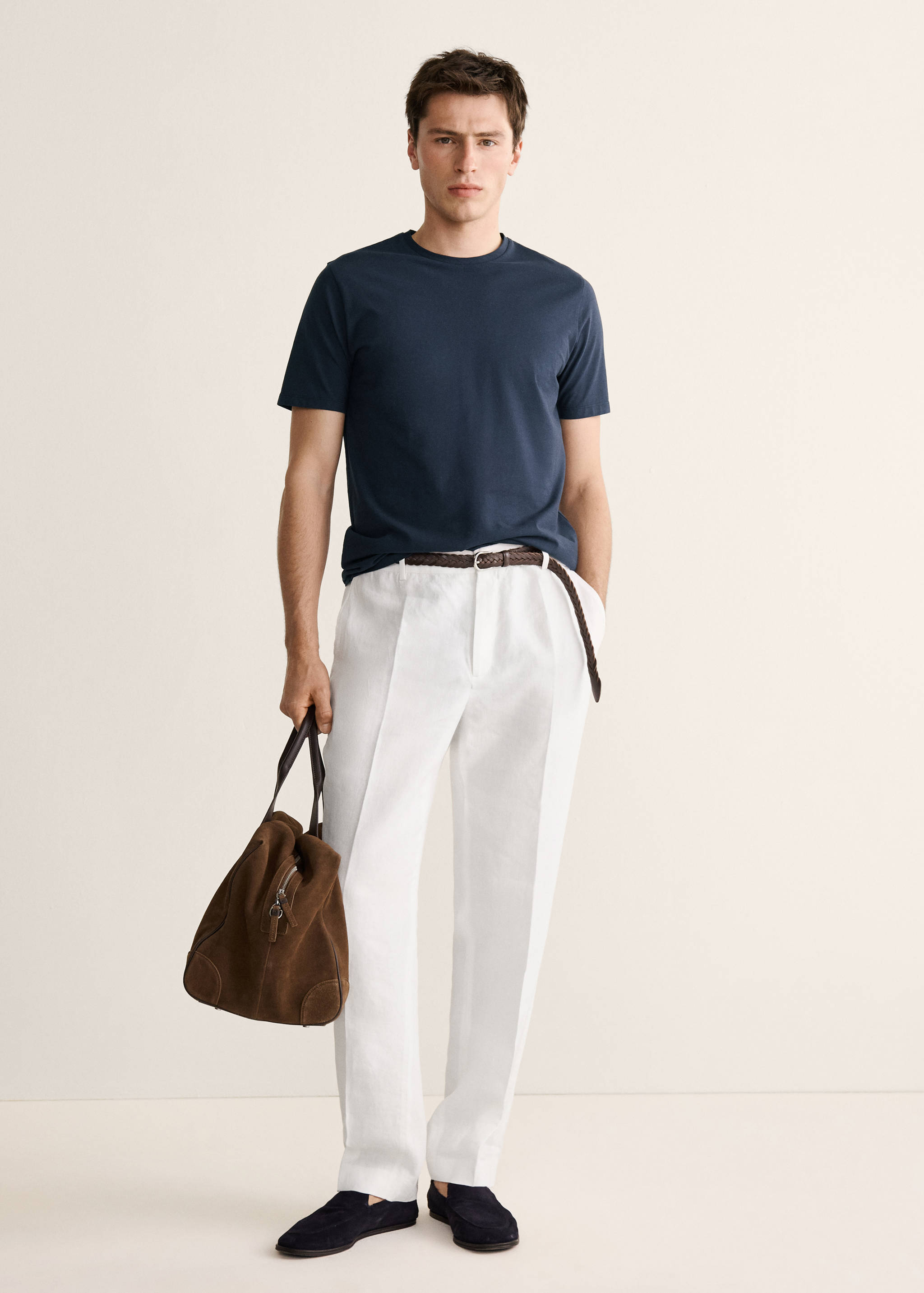 100% cotton slim-fit t-shirt - General plane