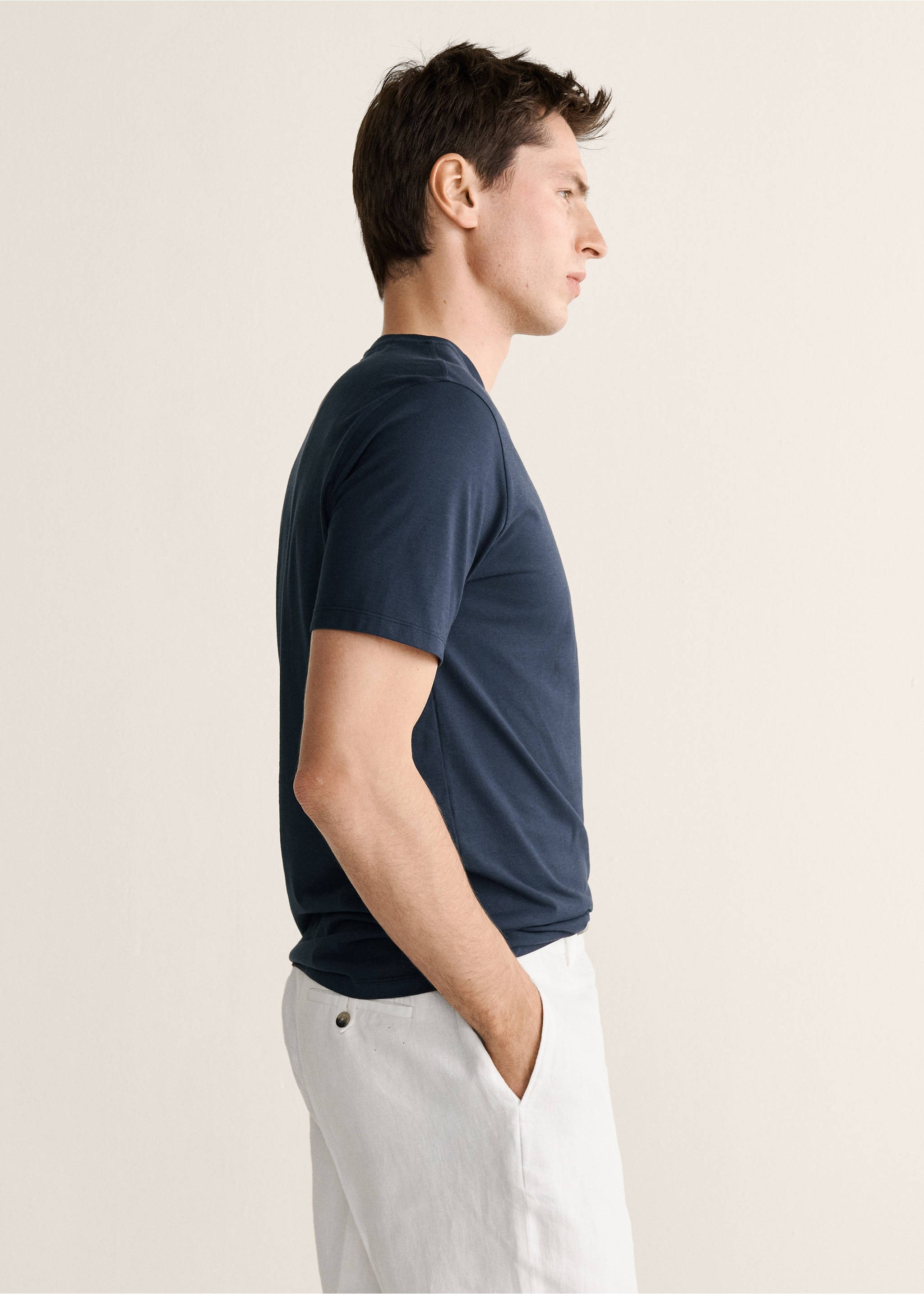 100% cotton slim-fit t-shirt - Details of the article 2, Navy. Ref: 27008284-00.
