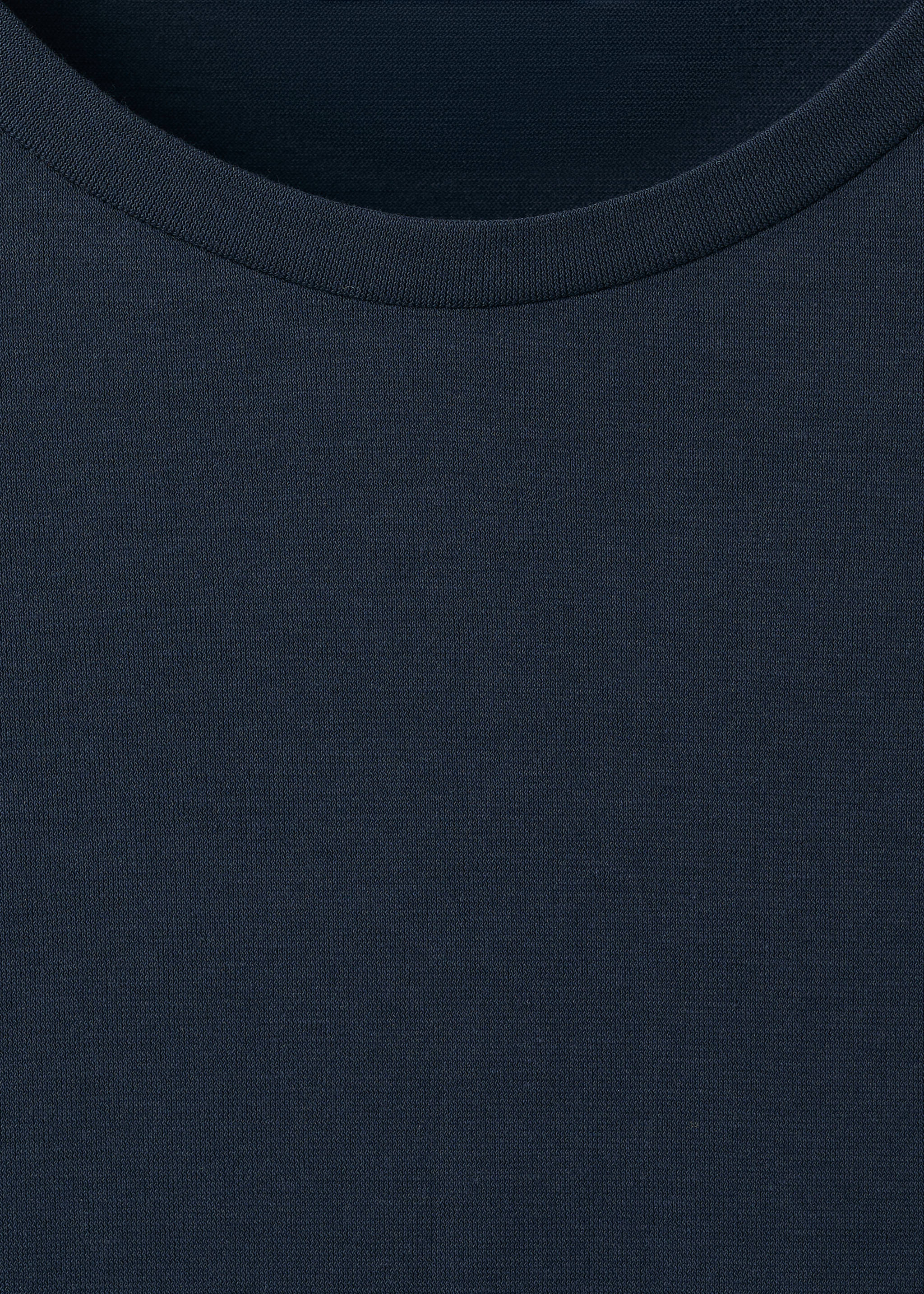 100% cotton slim-fit t-shirt - Details of the article 8