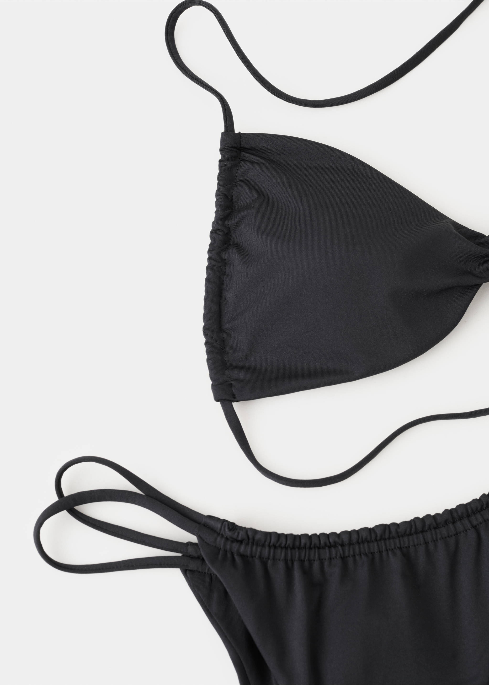 Bandeau bikini top - Details of the article 0, Black. Ref: 27008659-00.
