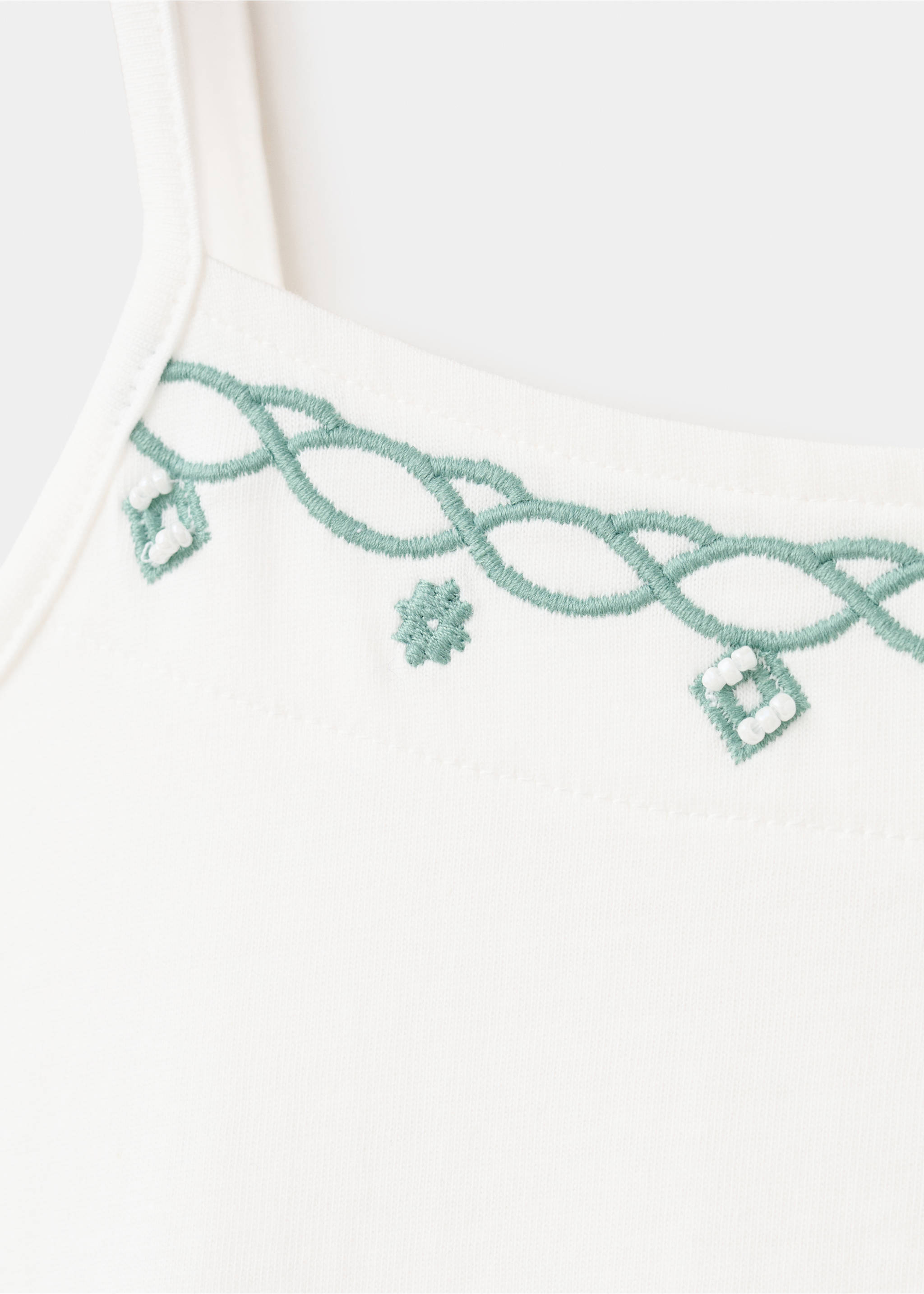 Embroidered detail strappy top - Details of the article 8, Off White. Ref: 27008670-00.