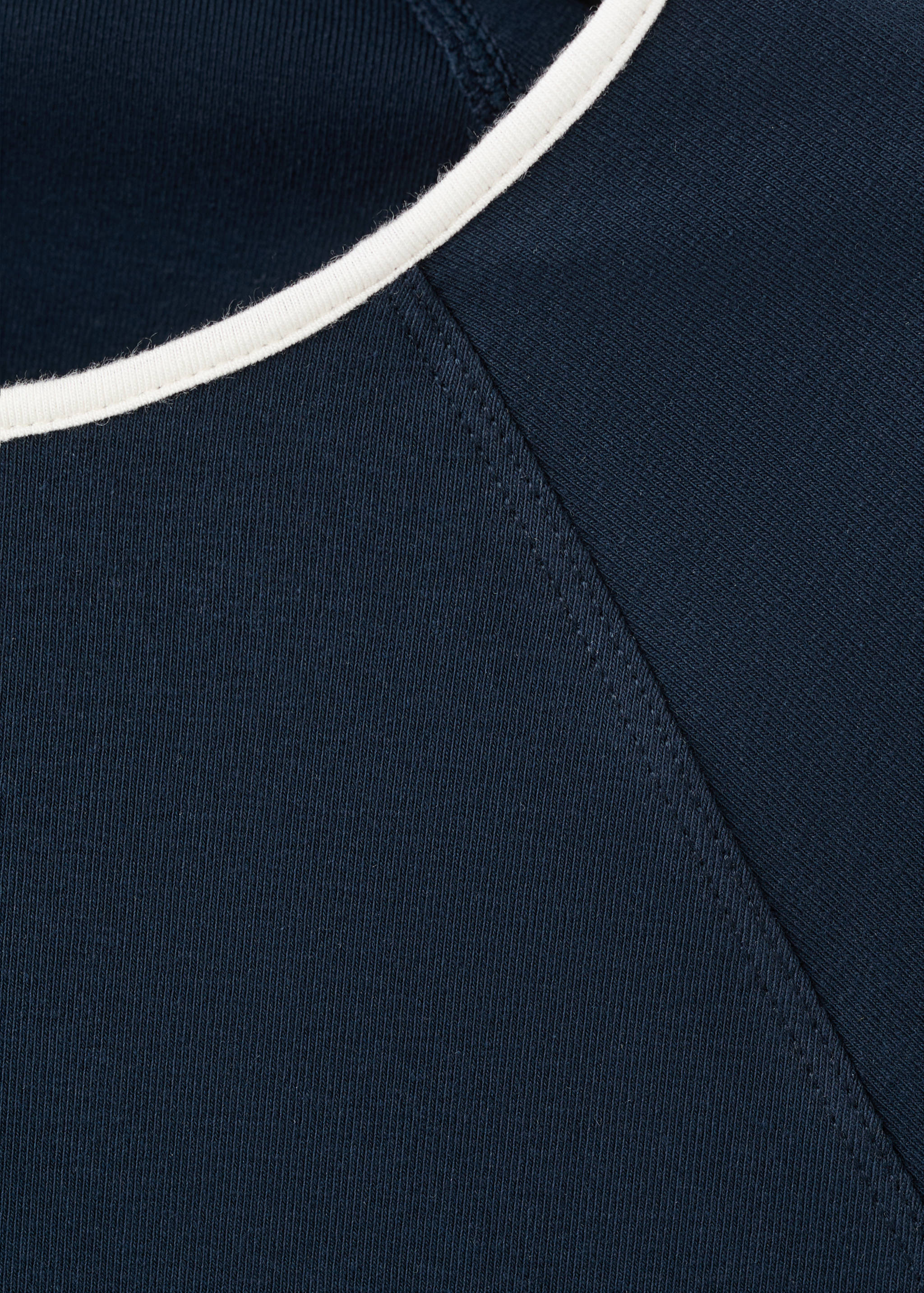 Cotton T-shirt with contrast piping - Details of the article 8