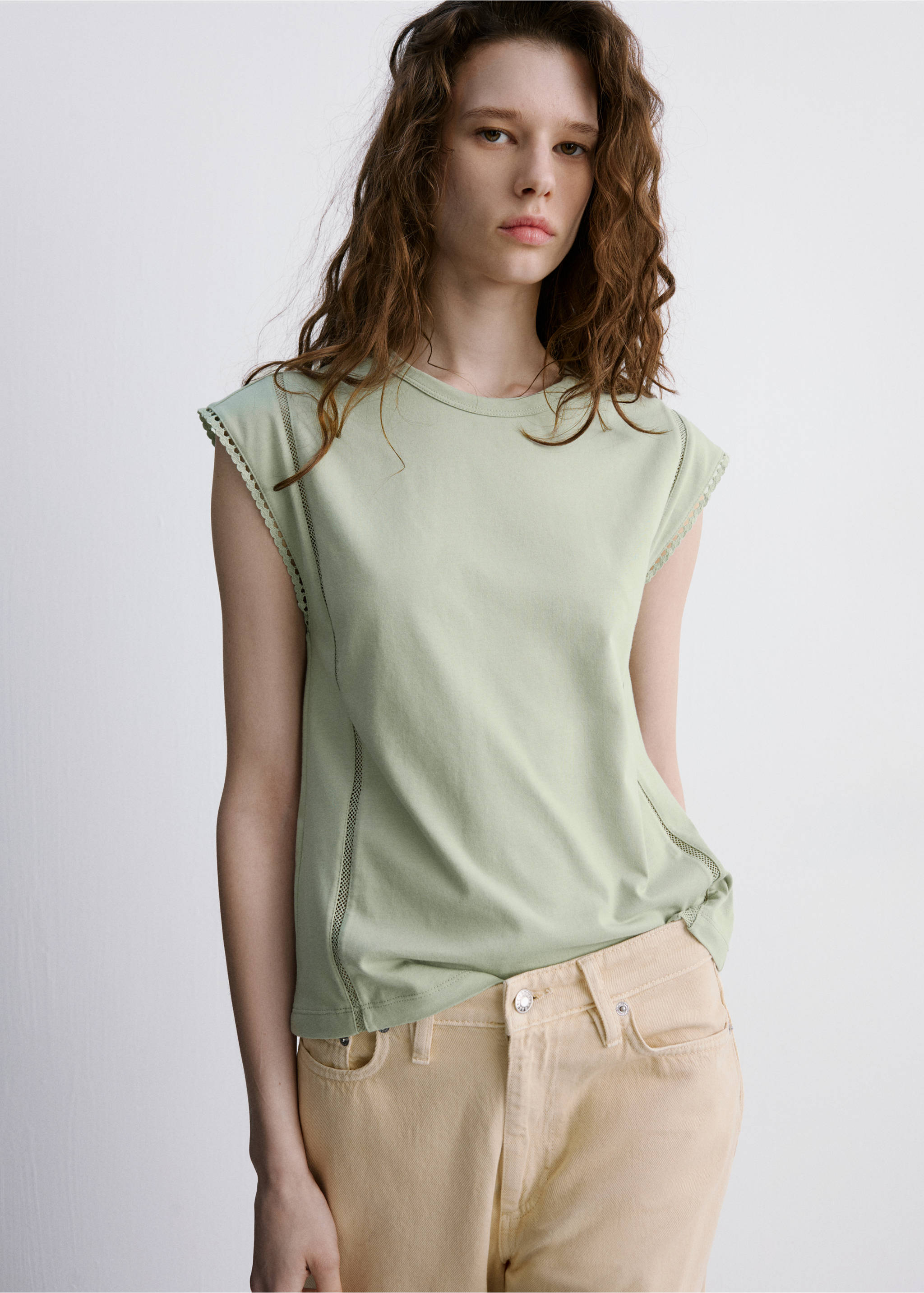 Embroidered cutwork cotton T-shirt - Medium plane, Pastel Green. Ref: 27009081-00.