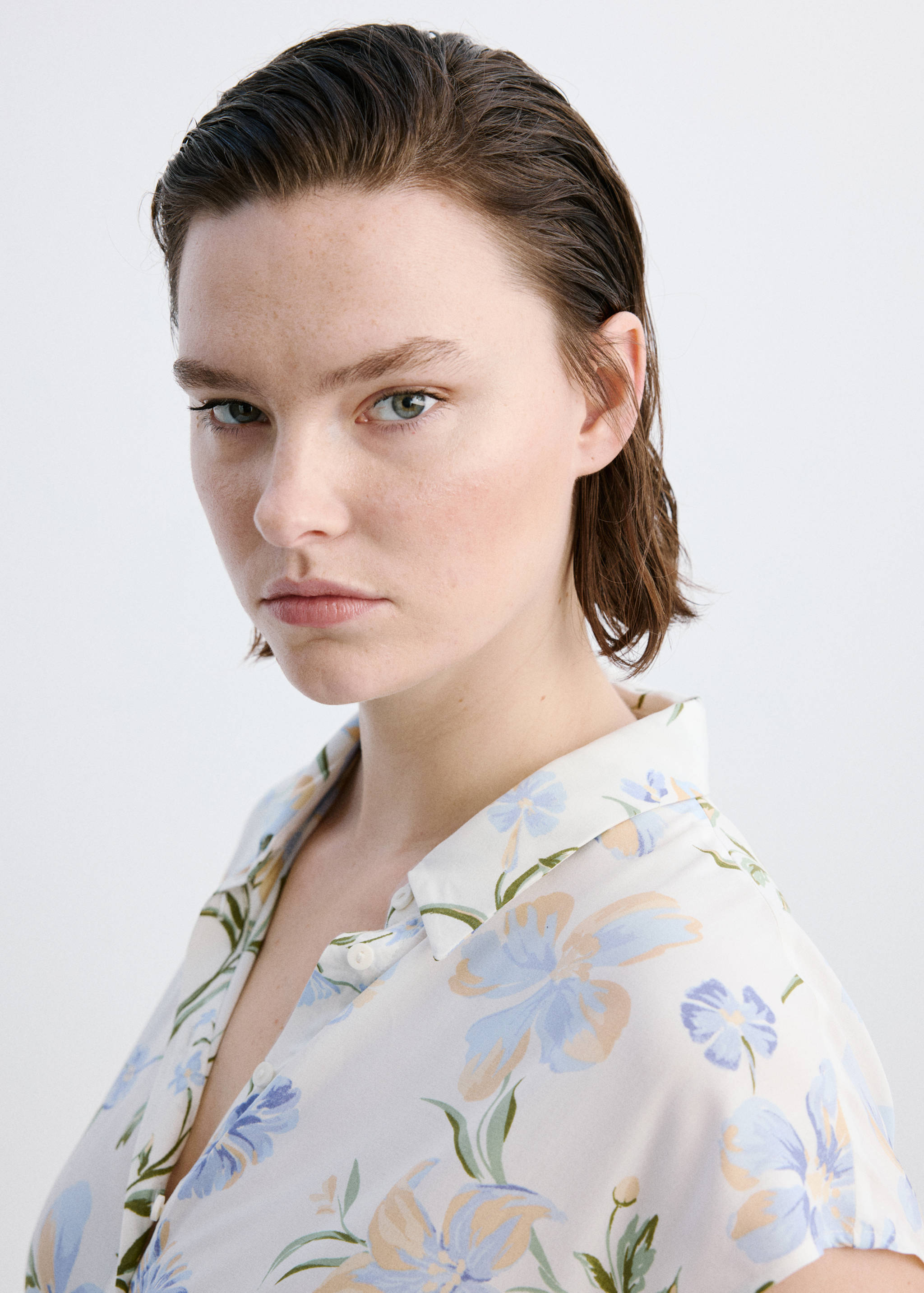 Floral-print shirt-style dress - Details of the article 4