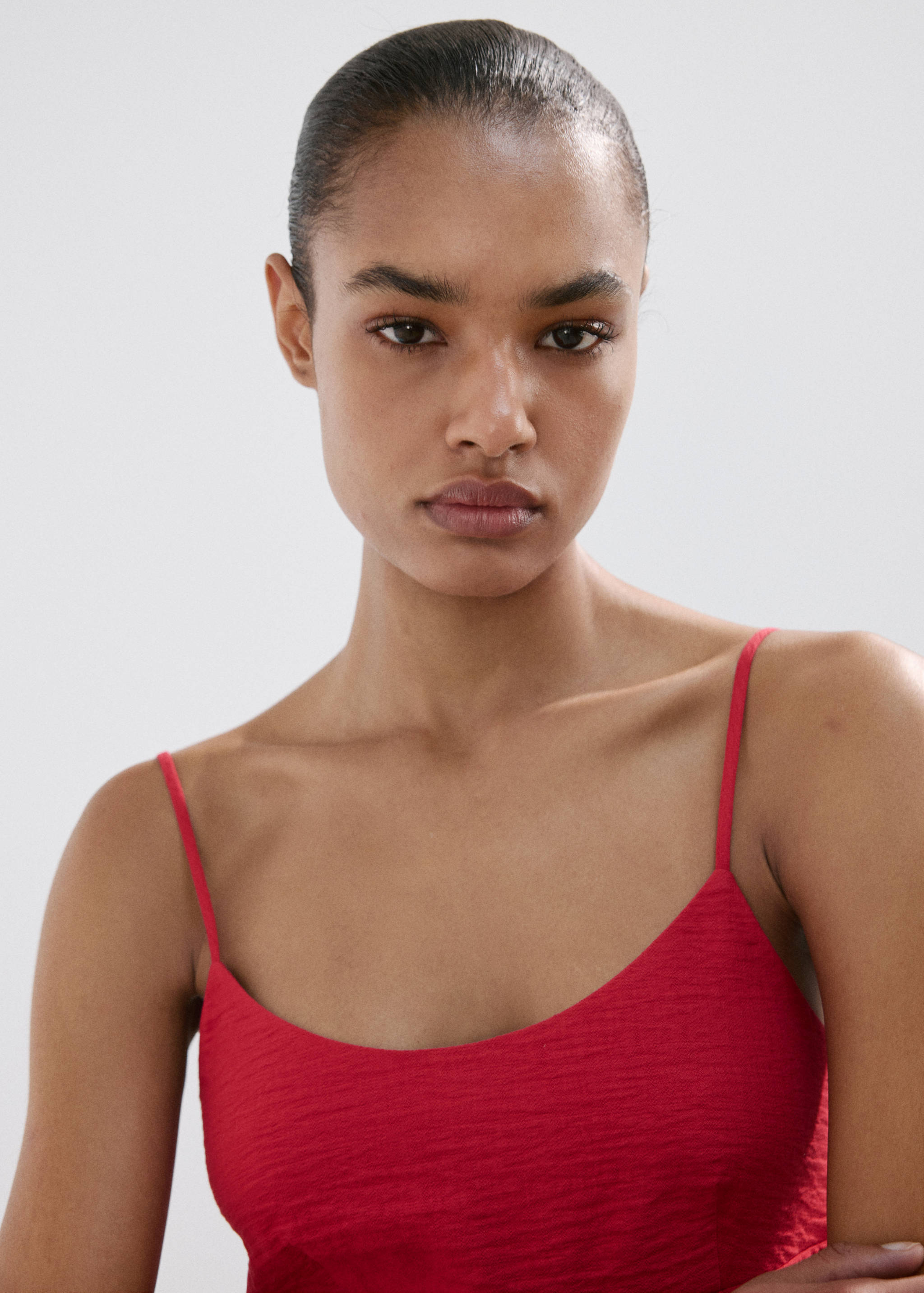 Short flowy dress - Details of the article 1