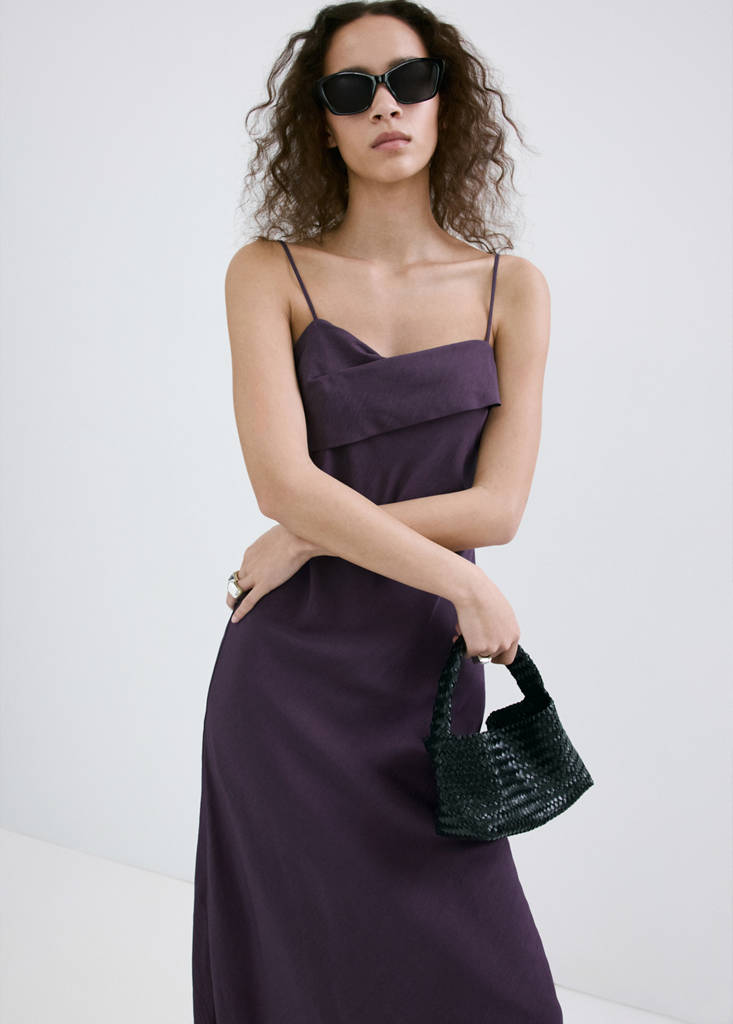 Midi dress with a wrap neckline — Lilac