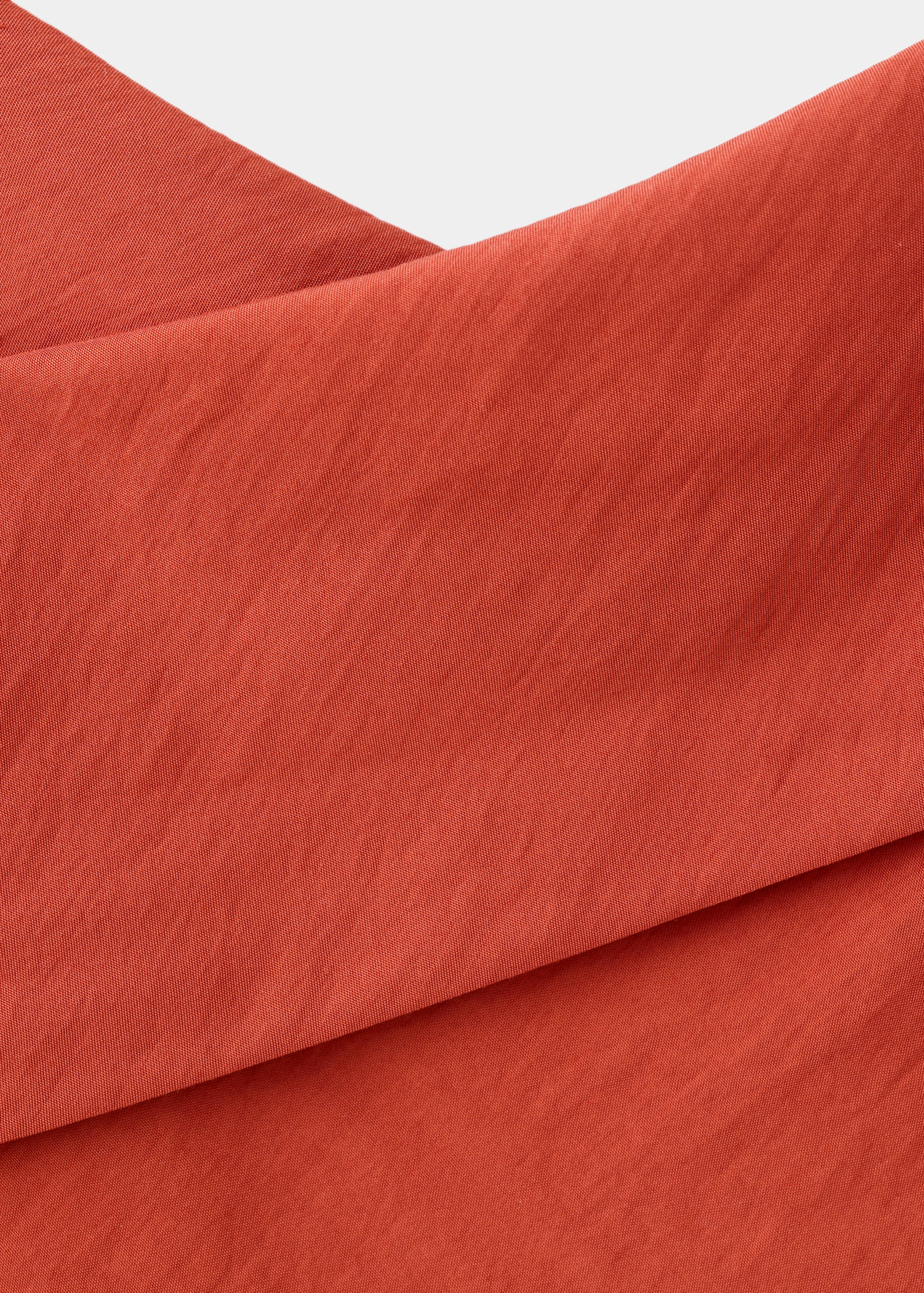 Midi dress with a crossover neckline - Details of the article 8