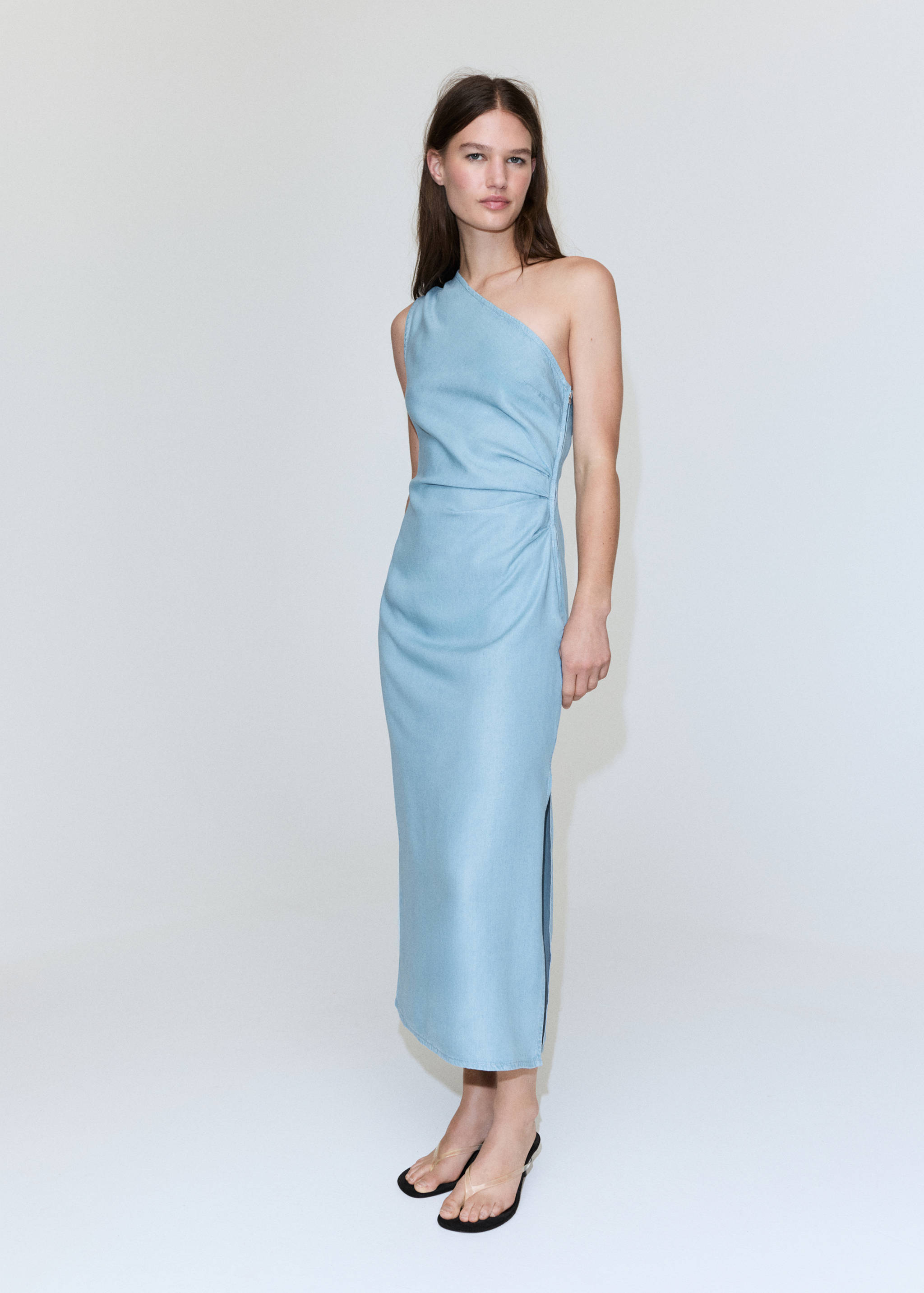 Асимметричное платье из лиоцелла - Общий план