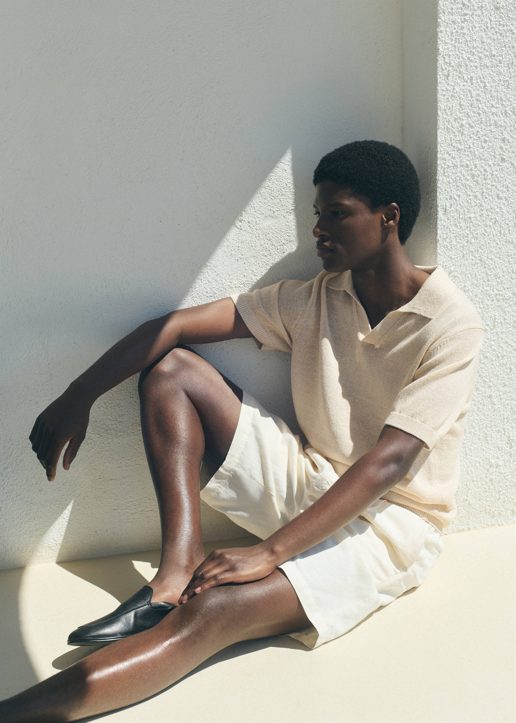 Cotton polo shirt with microstructure - Details of the article 5