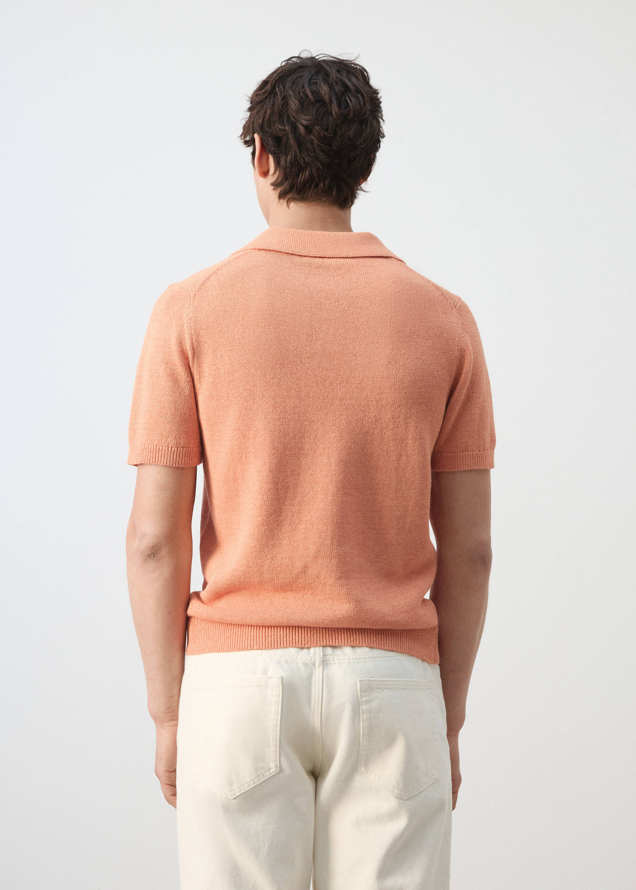 Polo tamariua - Achterkant van het artikel