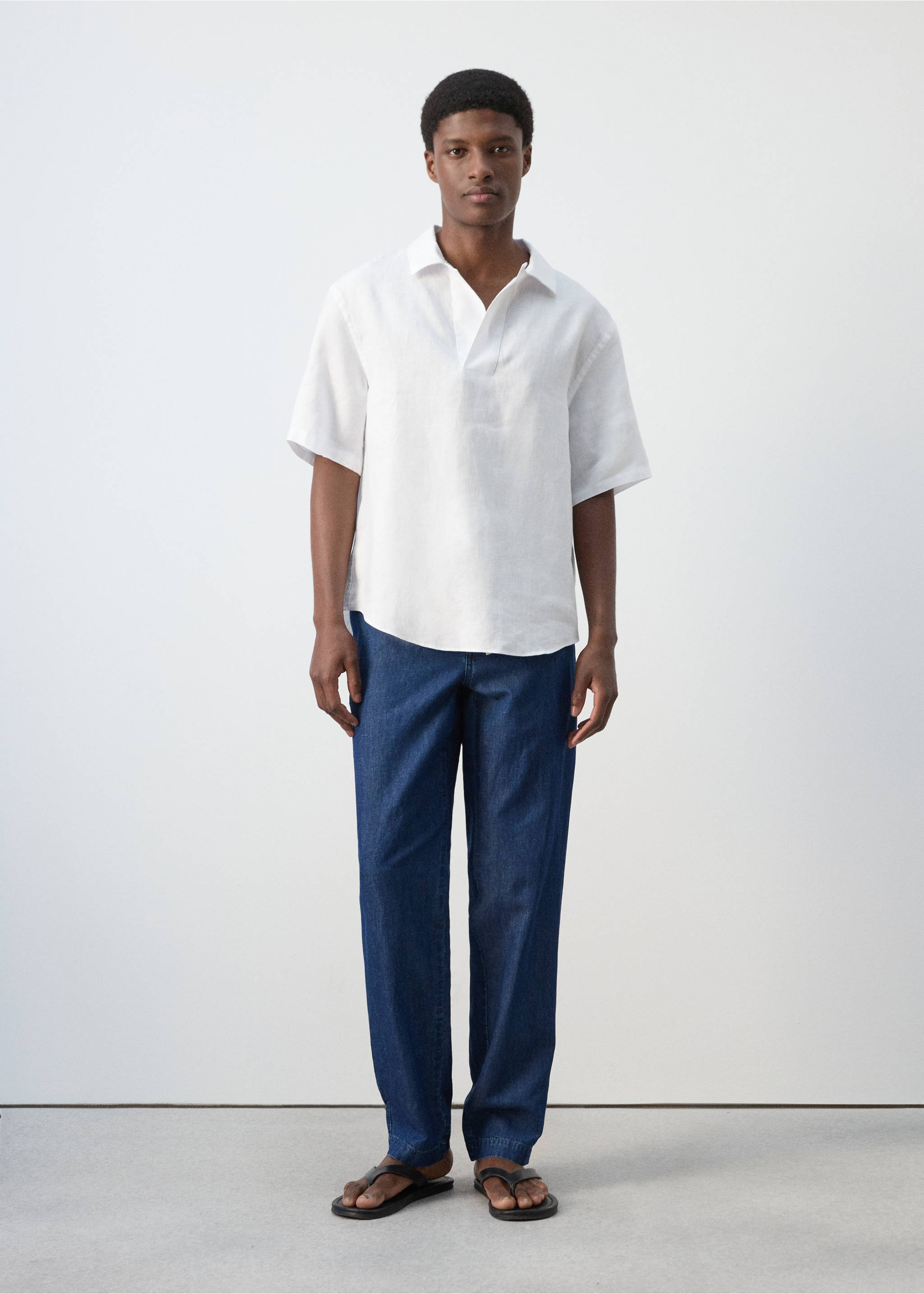 Camisa 100% linho de manga curta - Plano geral, Branco. Ref: 27009213-00.