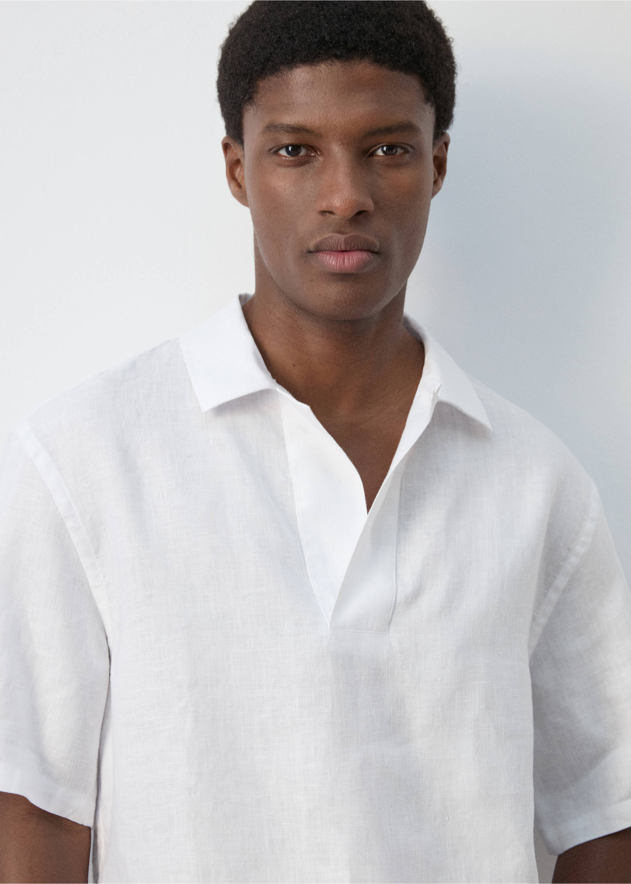 Camisa 100% linho de manga curta - Pormenor do artigo 1, Branco. Ref: 27009213-00.