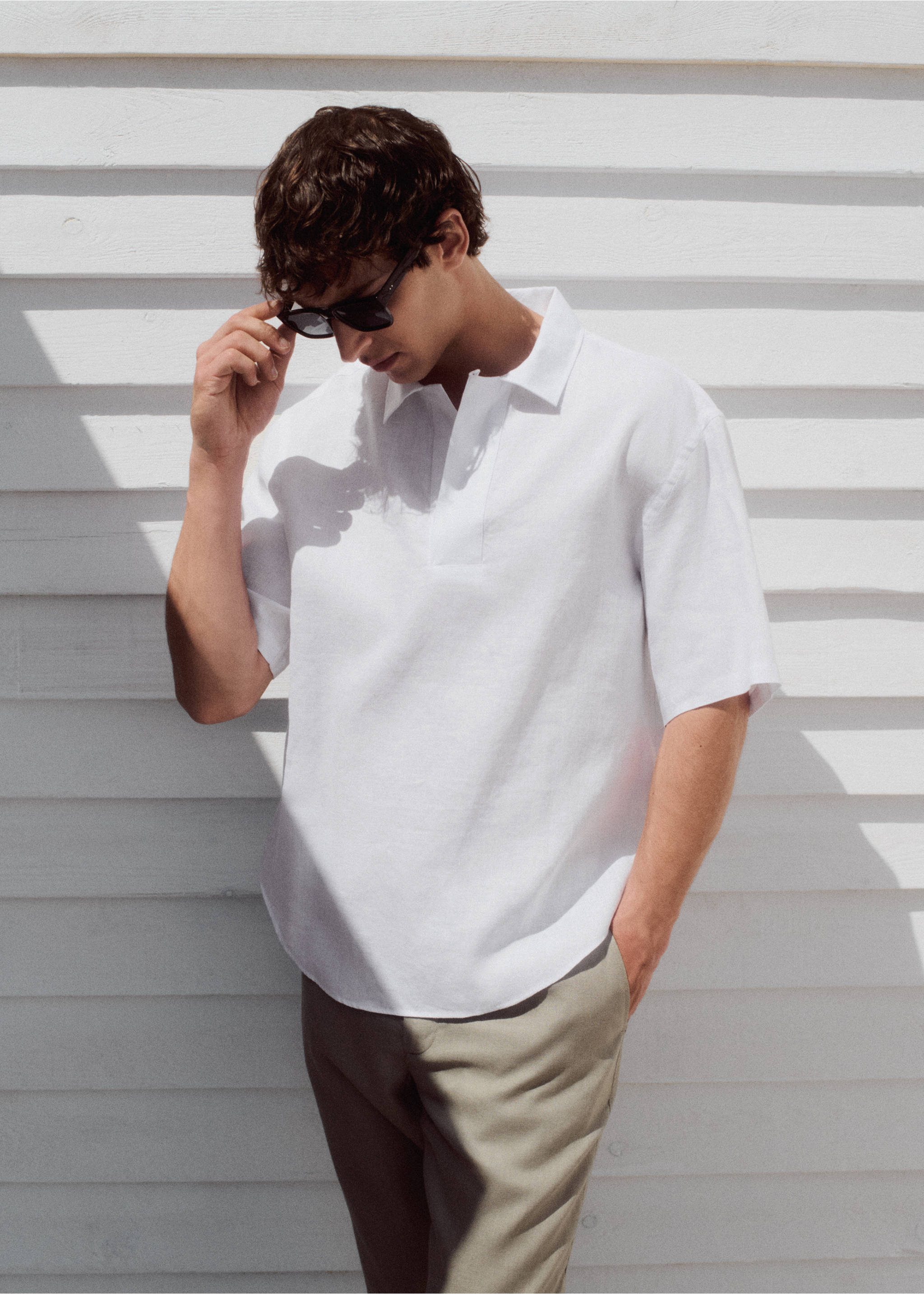 Chemise polo 100 % lin - Détail de l'article 7, Blanc. Ref: 27009213-00.