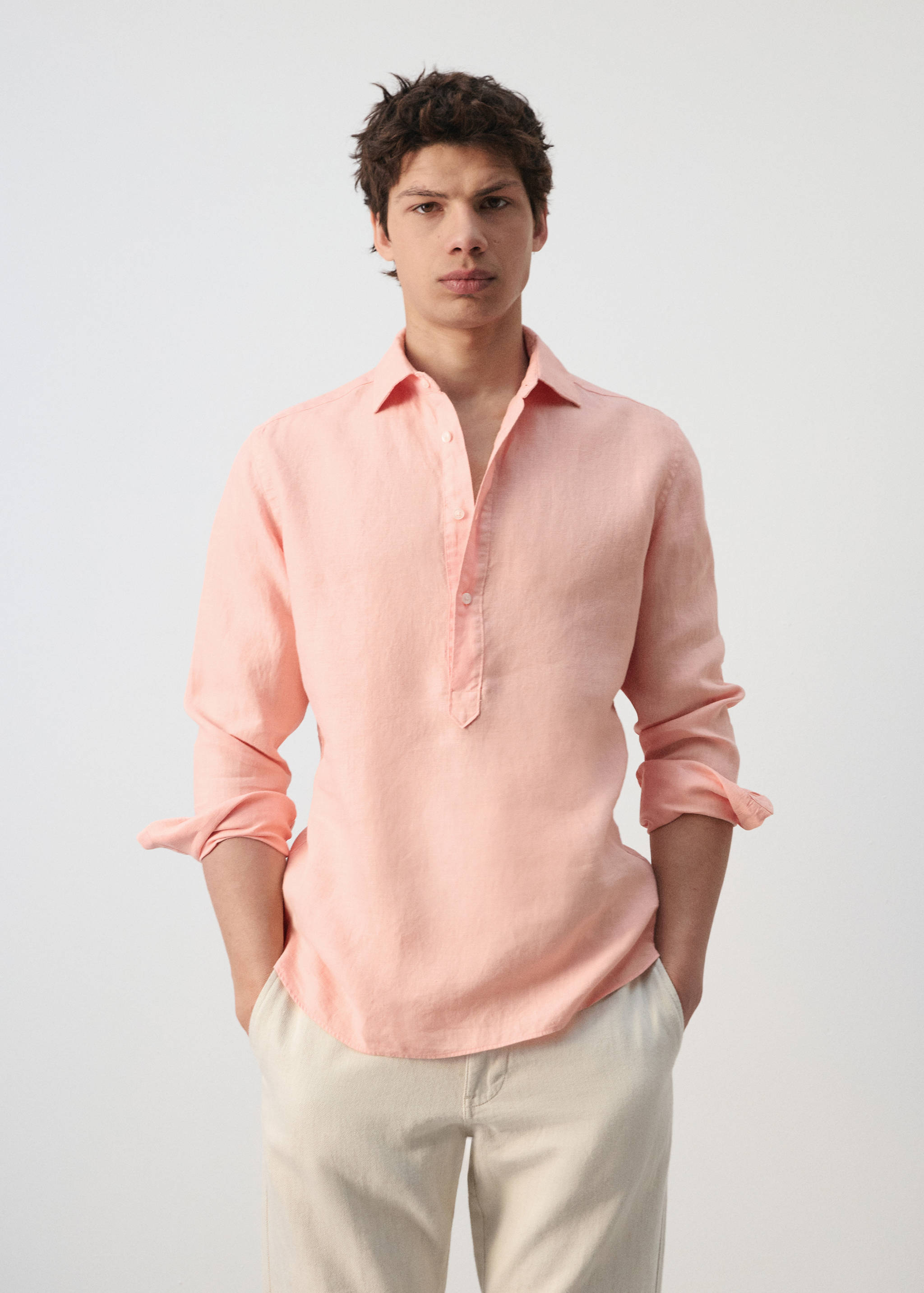 قميص 100% من الكتان منتظم - رؤية وسط