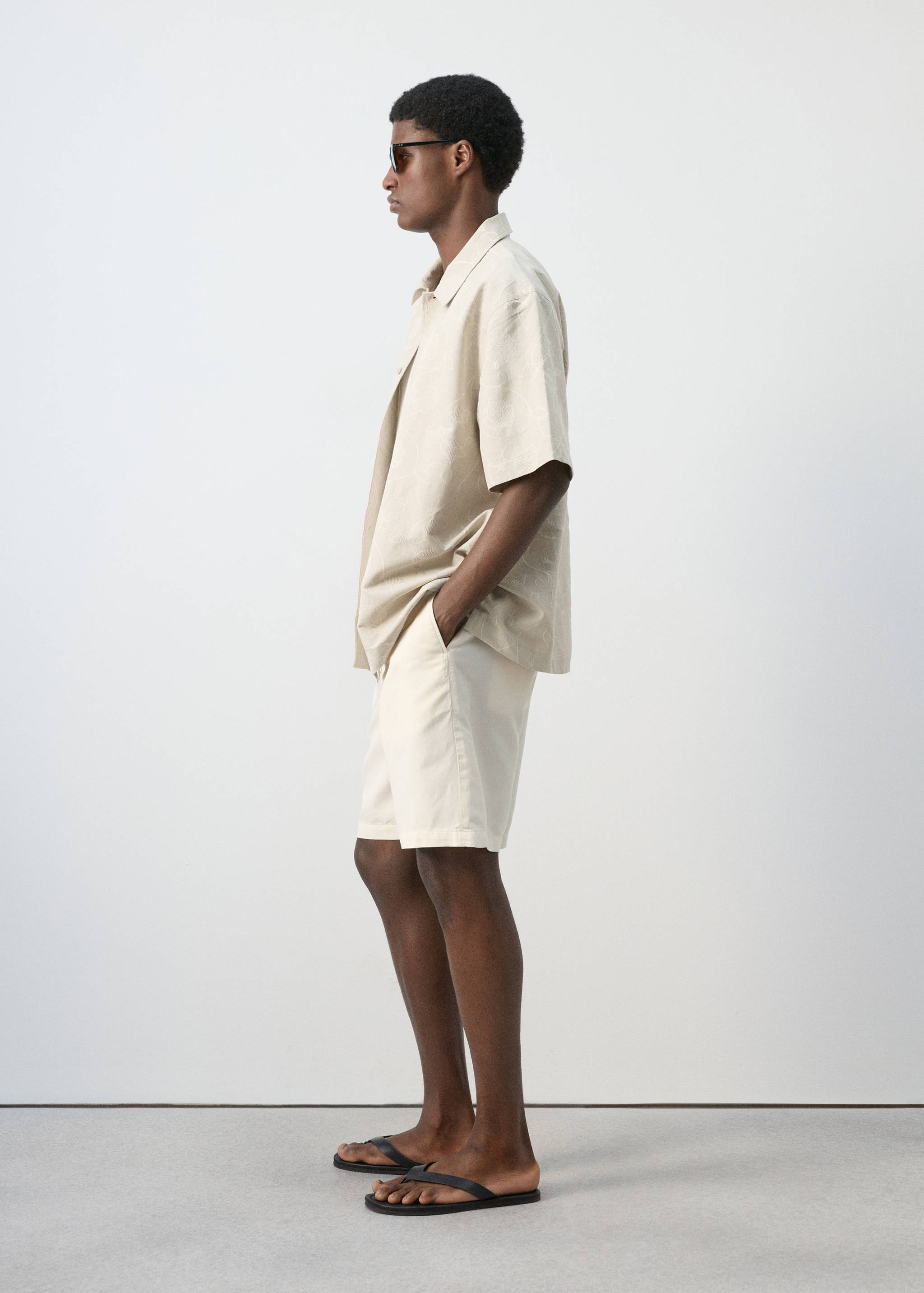 Linen-cotton blend overshirt - Details of the article 2