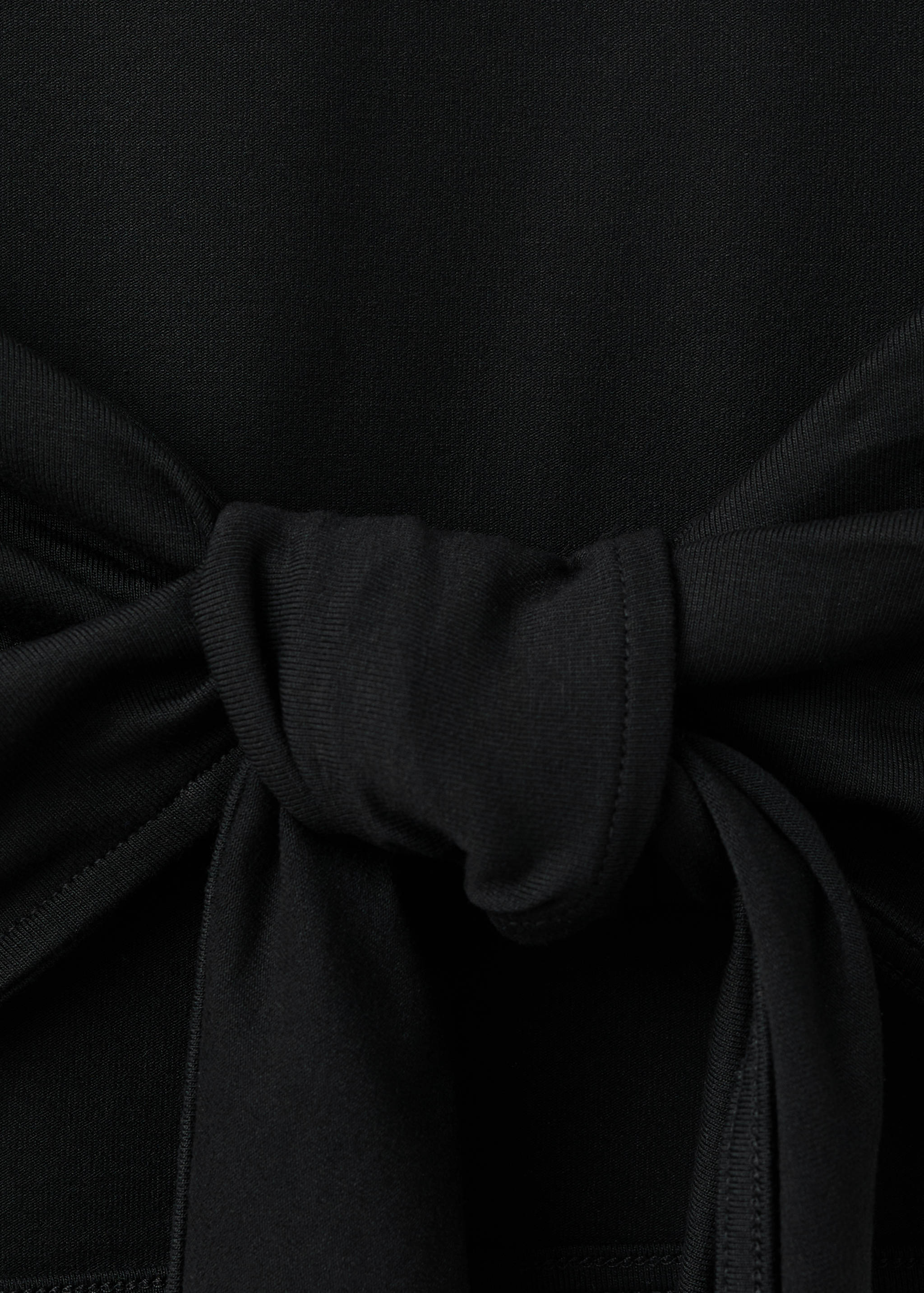 Open-back top with rhinestones - Details of the article 0