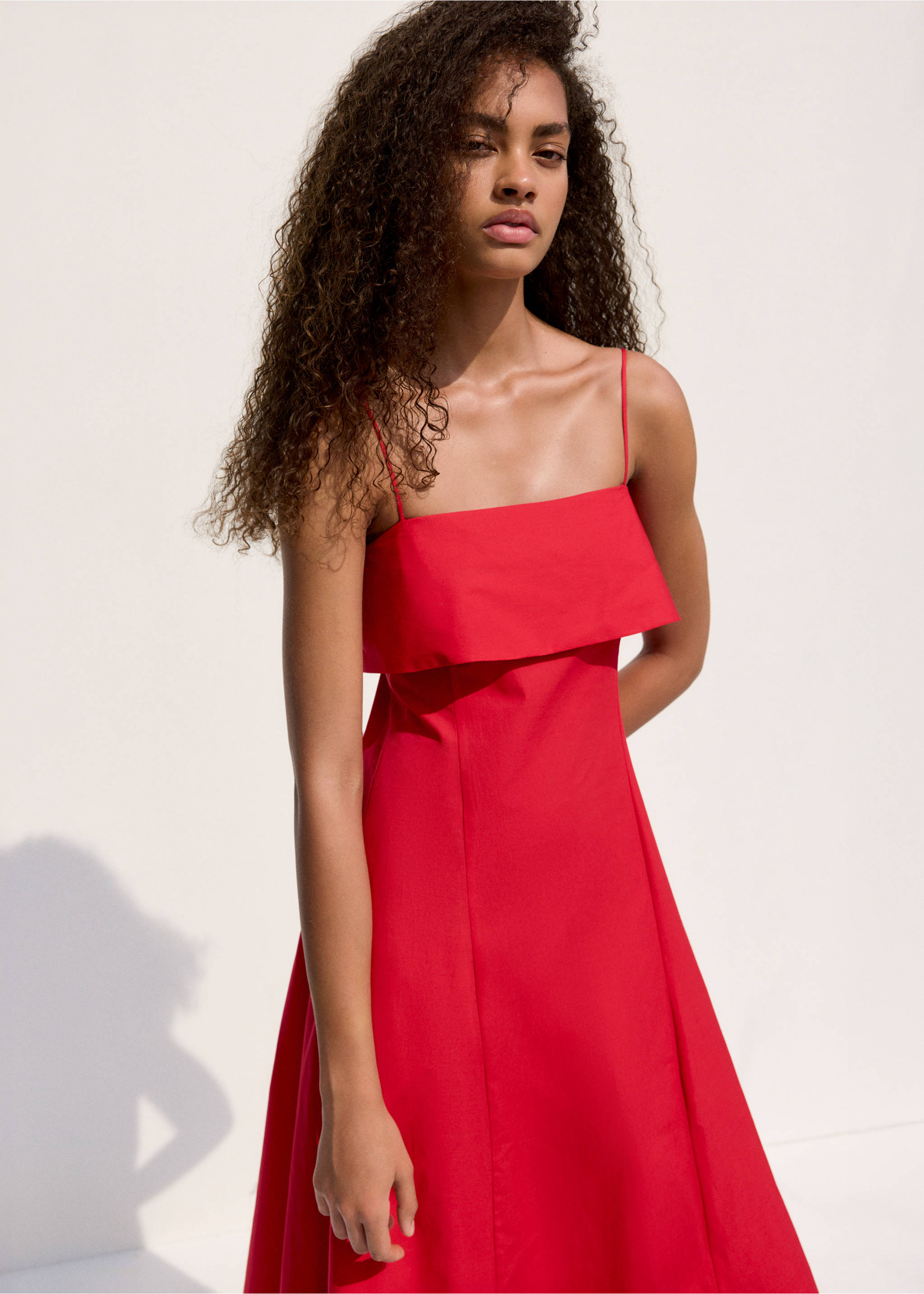 Robe midi évasée - Plan moyen, Rouge. Ref: 27009224-01.