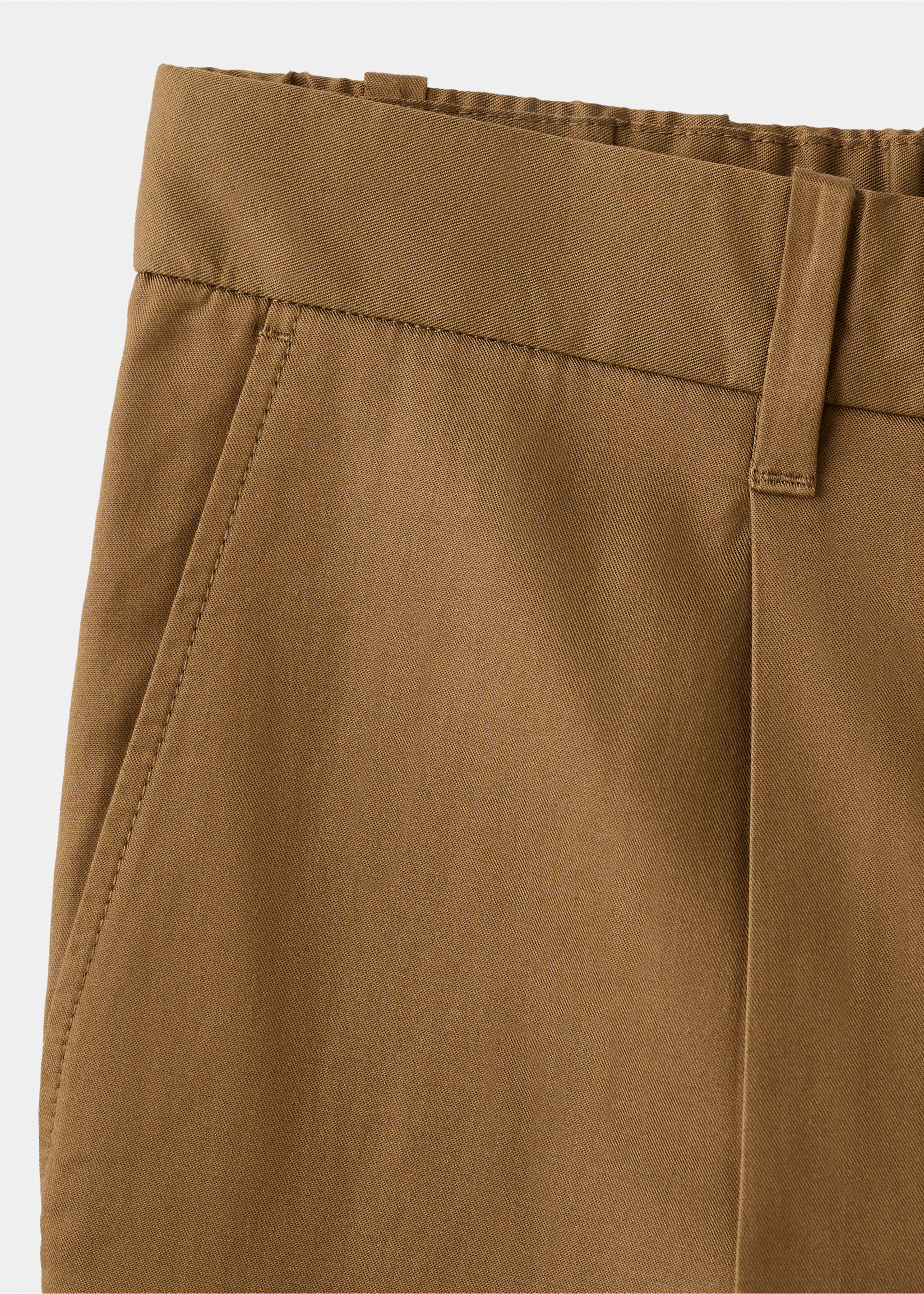 Regular-fit pleated flowy trousers - Details of the article 8, Brown. Ref: 27011191-00.