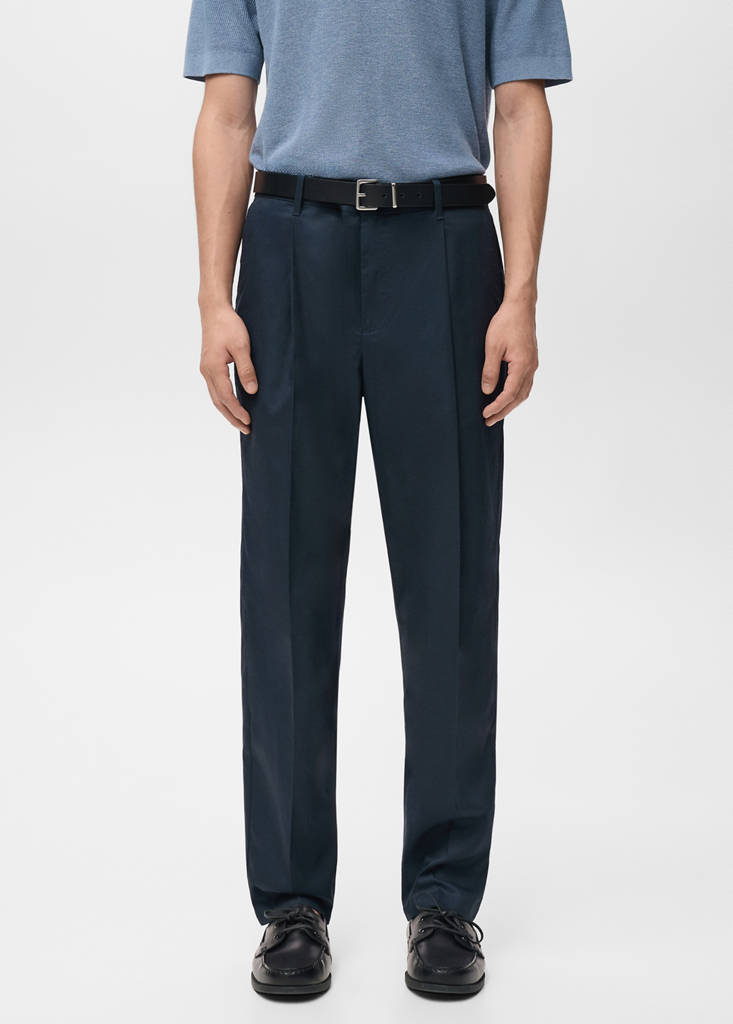 Regular-fit pleated flowy trousers — Navy