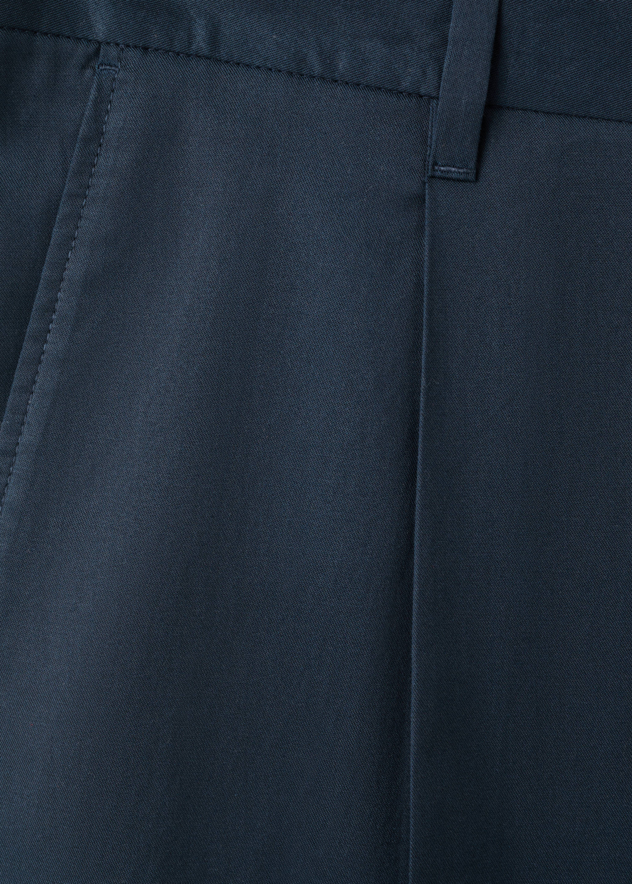 Струящиеся брюки regular fit с защипами - Деталь изделия 0