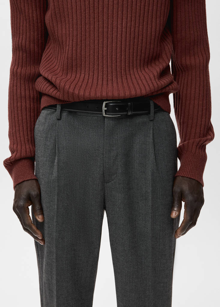 Regular-fit pleated flannel trousers — Dark Heather Grey