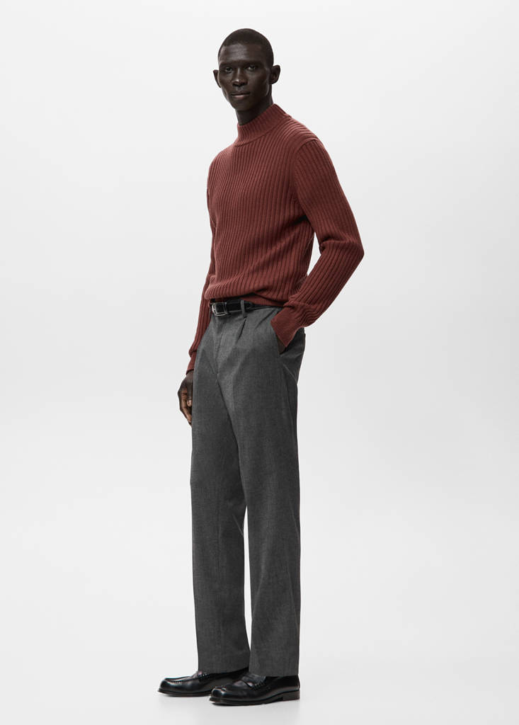 Regular-fit pleated flannel trousers — Dark Heather Grey