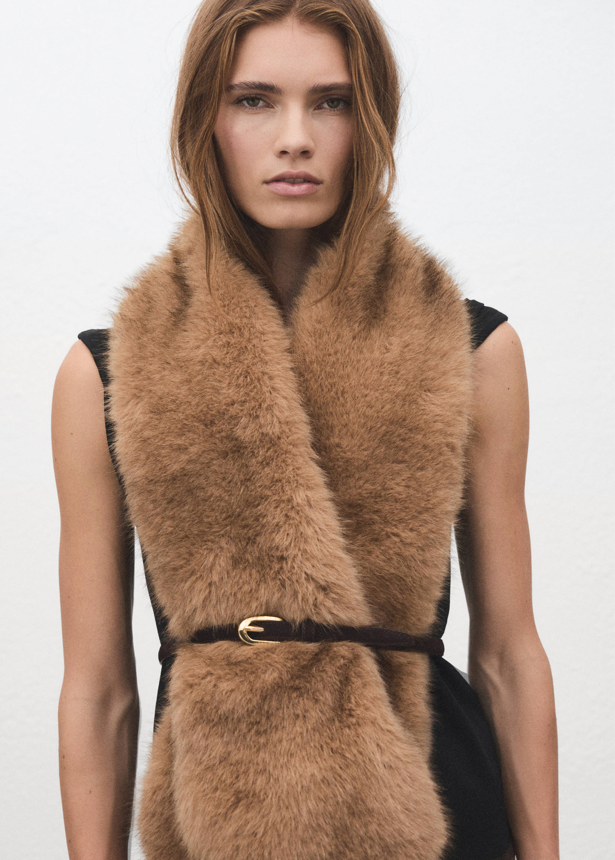 Thin suede leather belt - Details of the article 9