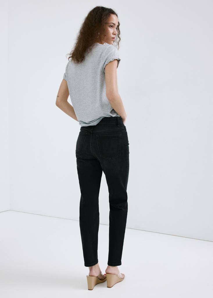 Newmom comfort high-rise jeans — Black denim