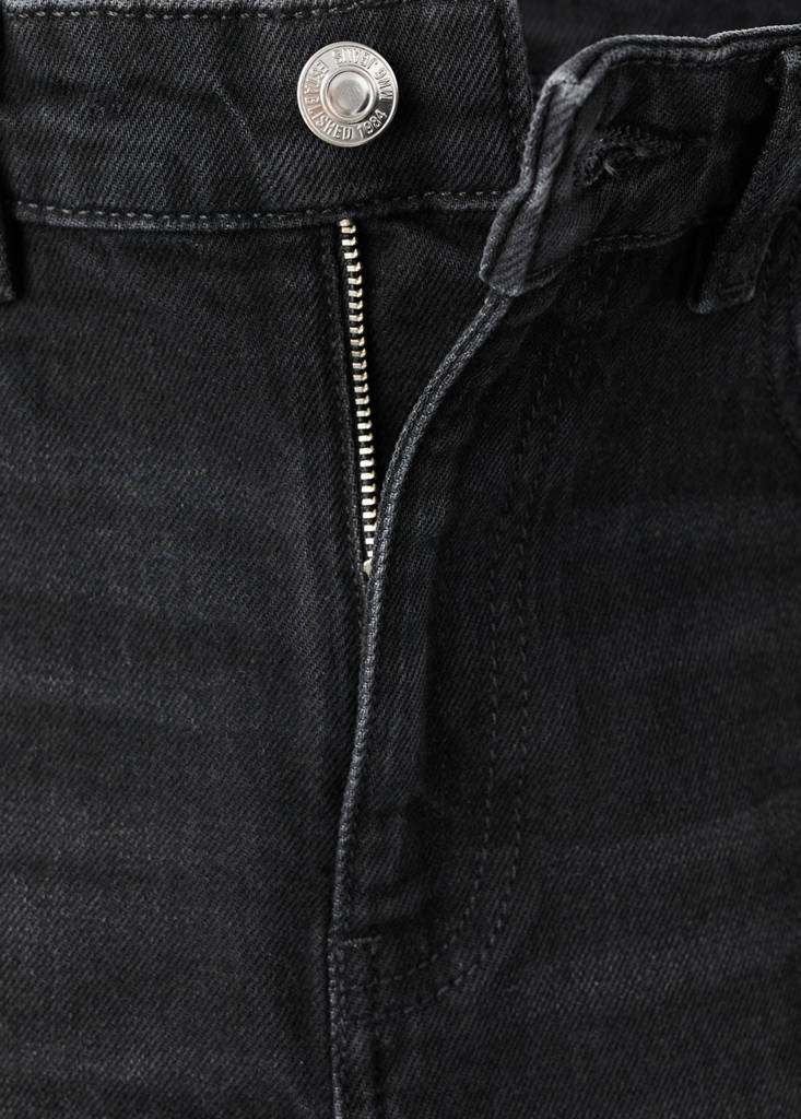 Newmom comfort high-rise jeans — Black denim