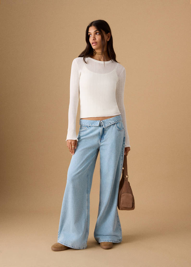 Low-waist jeans with turn-ups — Light Blue