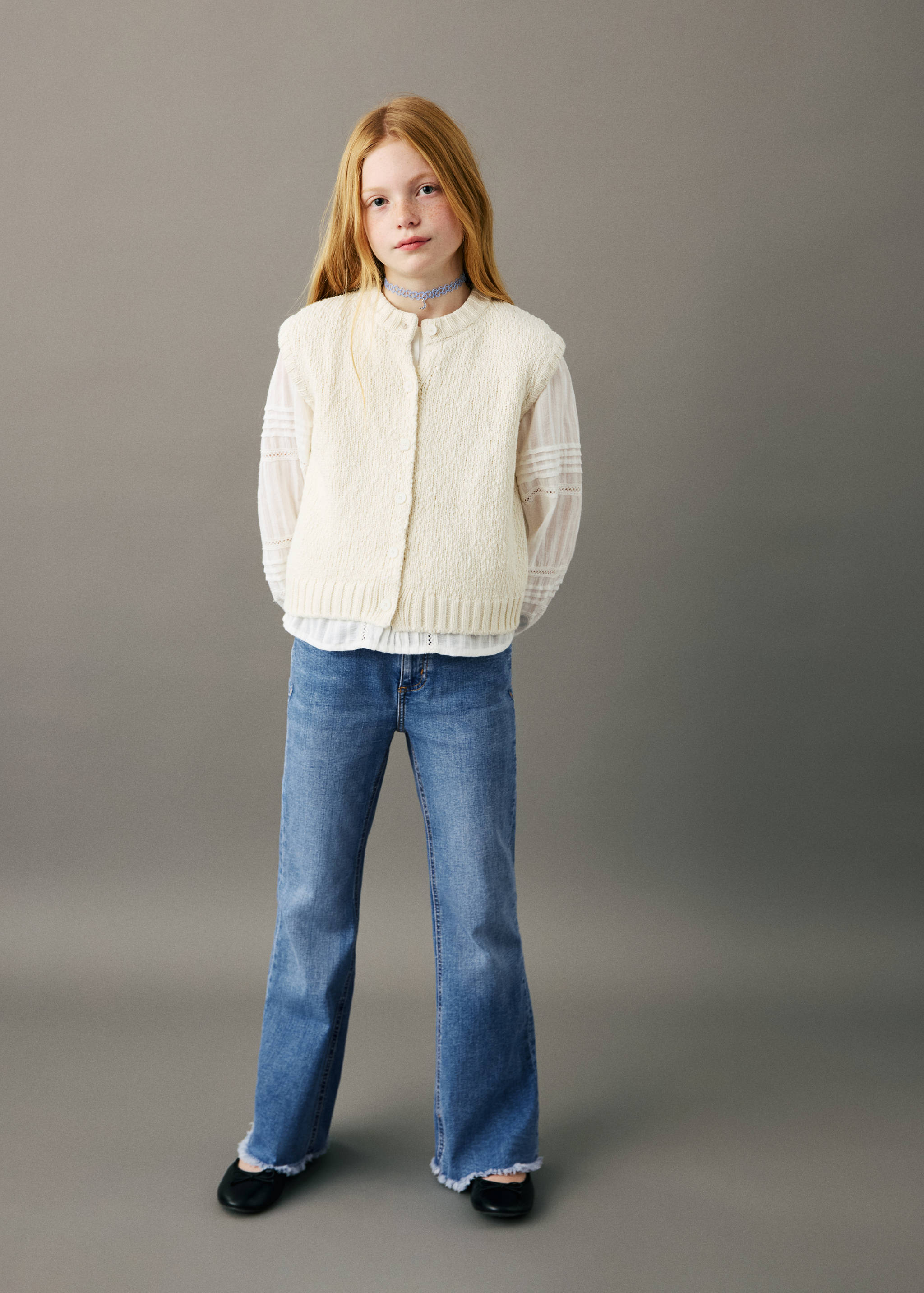 Frayed low-rise skinny jeans - General plane