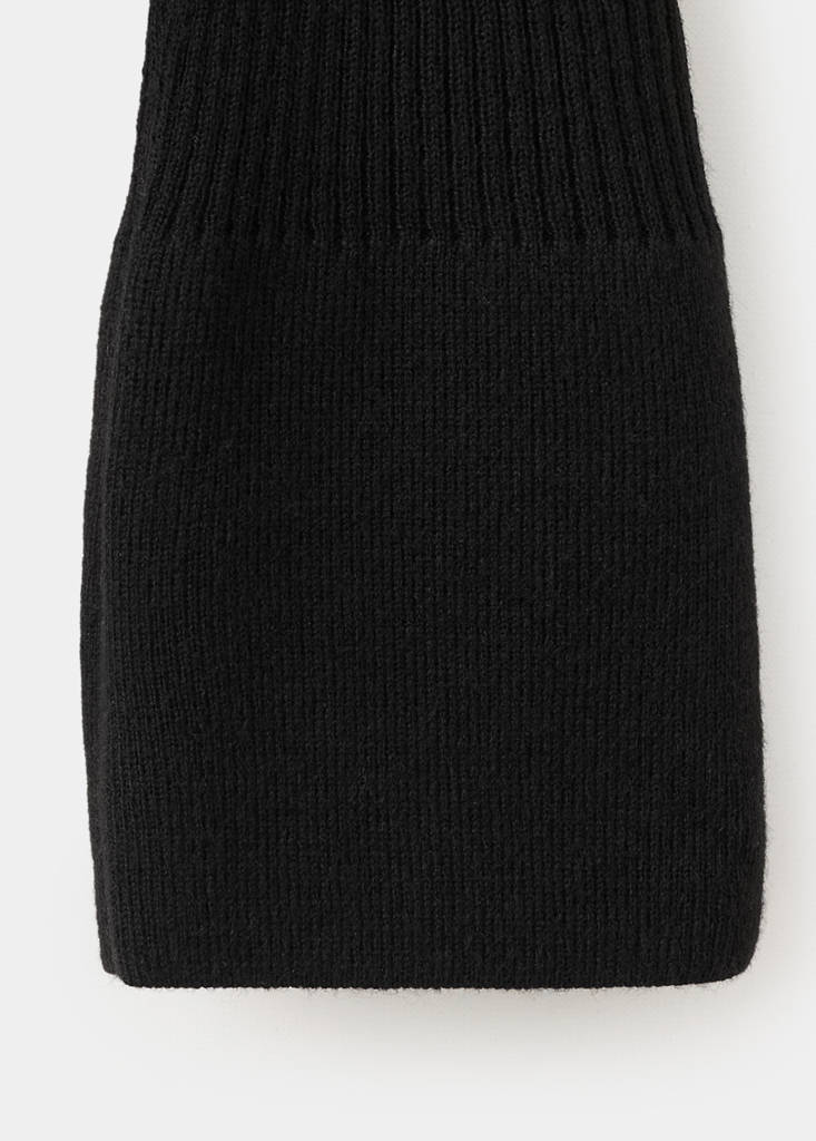 Polo-neck ribbed sweater — Black
