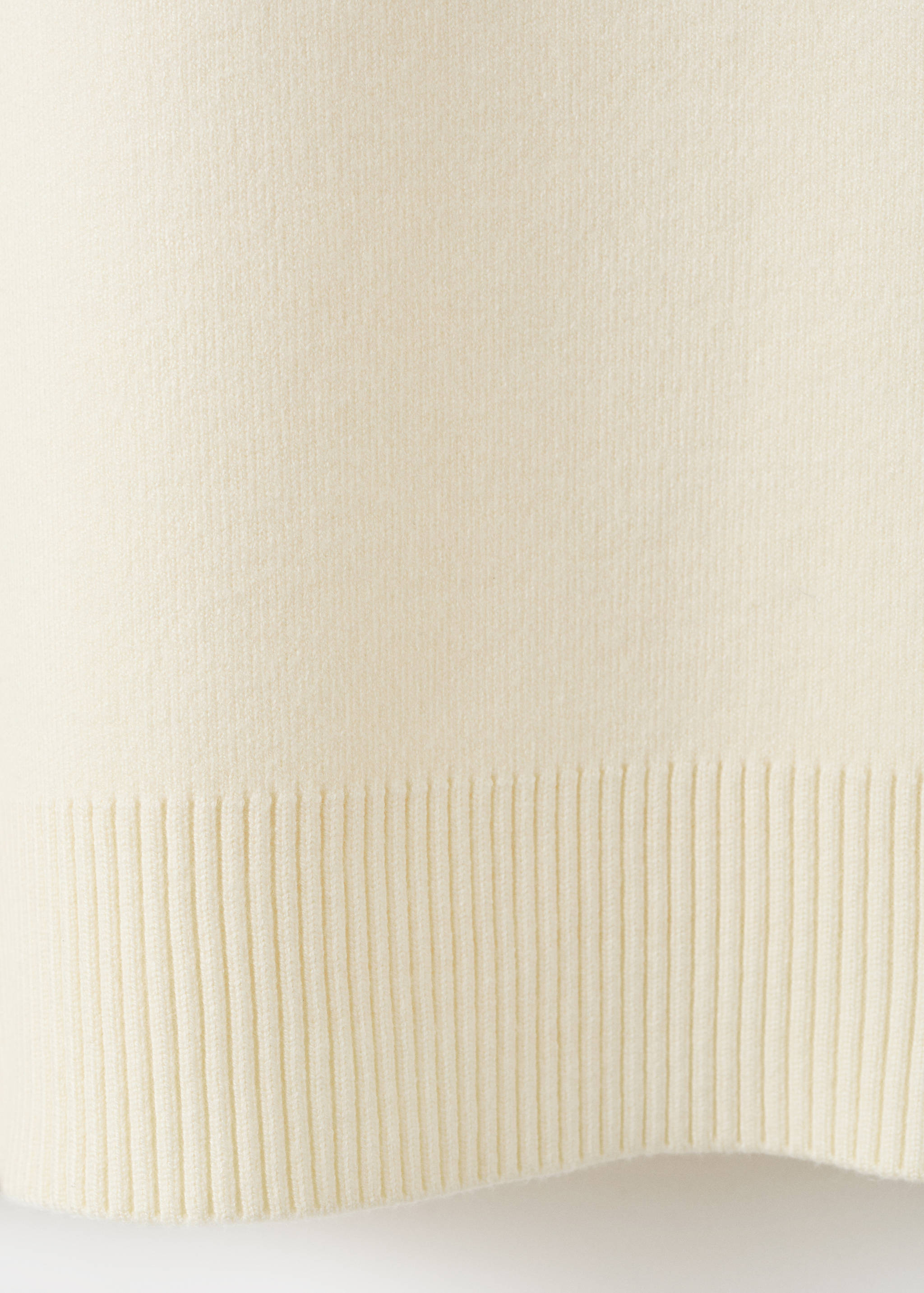 Knitted sweater with jewel buttons - Details of the article 0