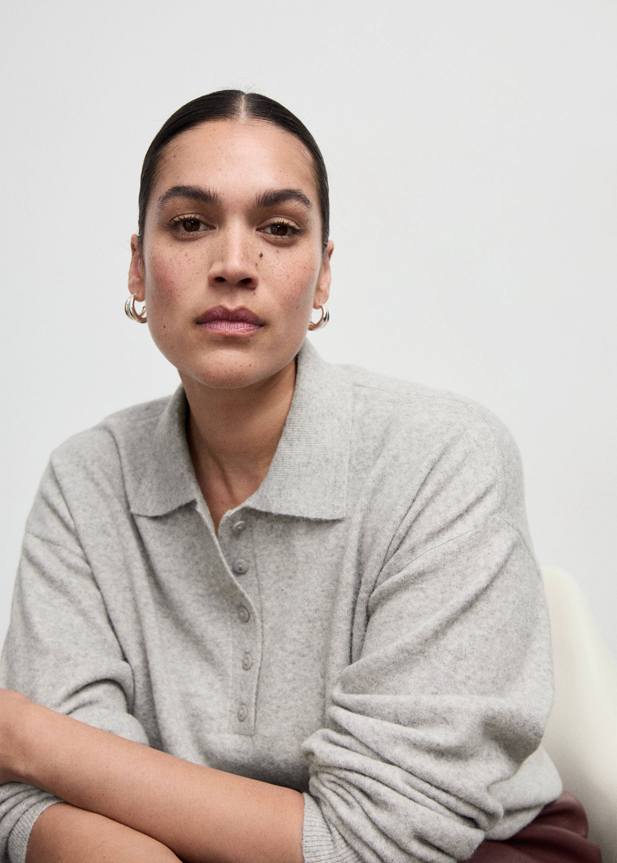 Long-sleeved polo-neck sweater - Details of the article 4