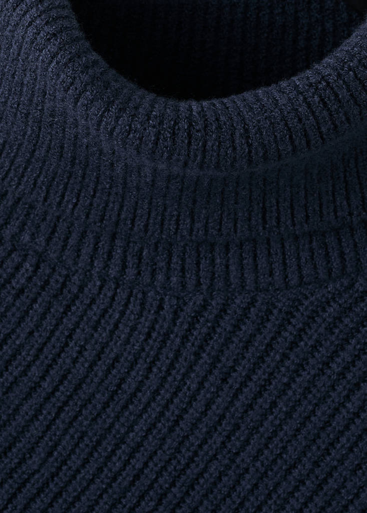Sweater with asymmetrical roll neck — Navy
