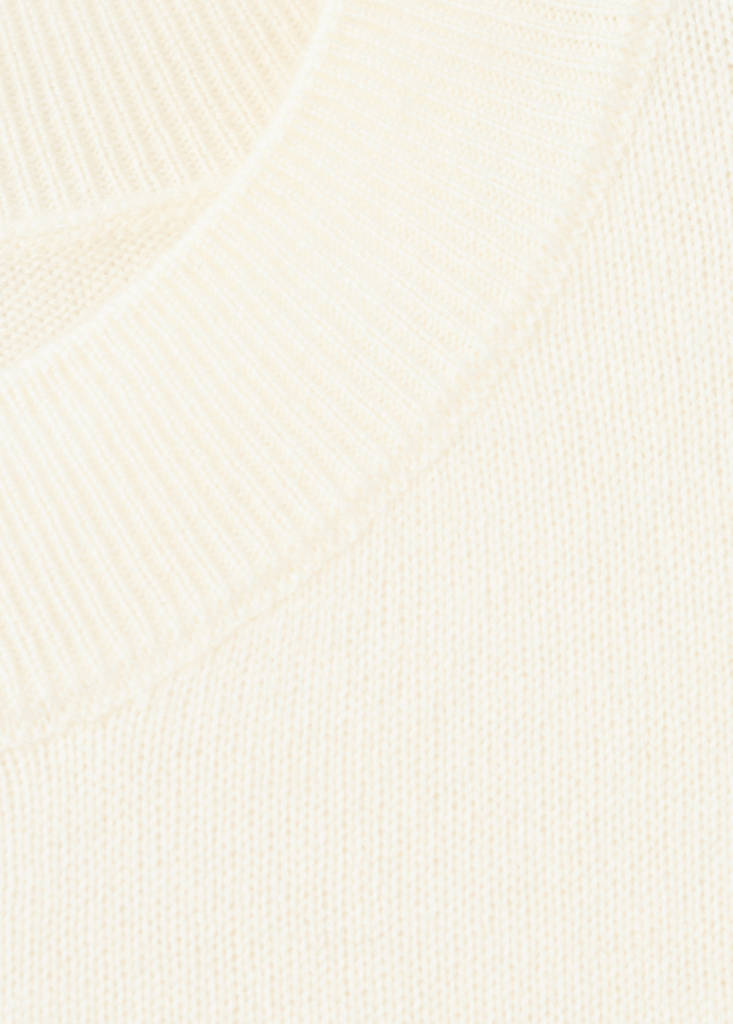 Round-neck knitted sweater — Ecru