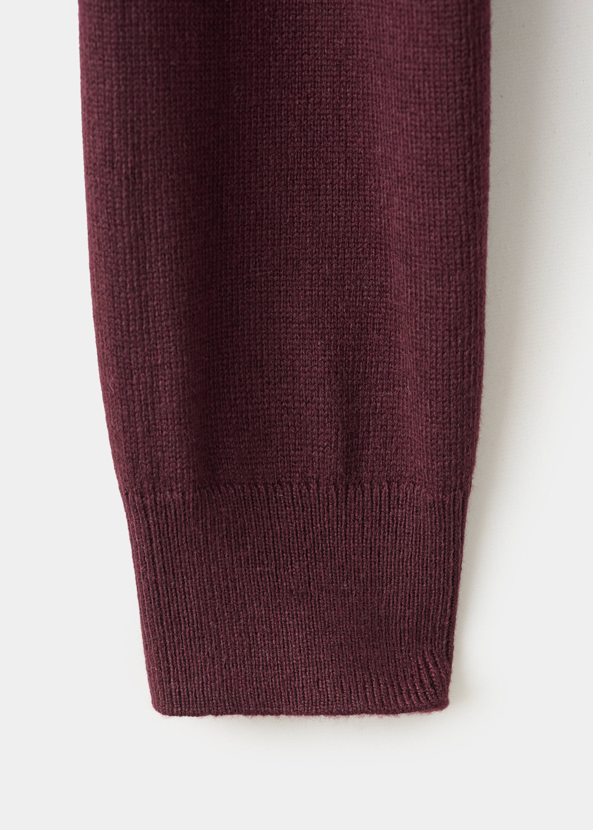 Round-neck knitted sweater - Details of the article 8